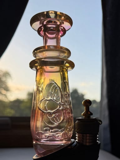 Preview pic of Avant Garde Puffco Glass