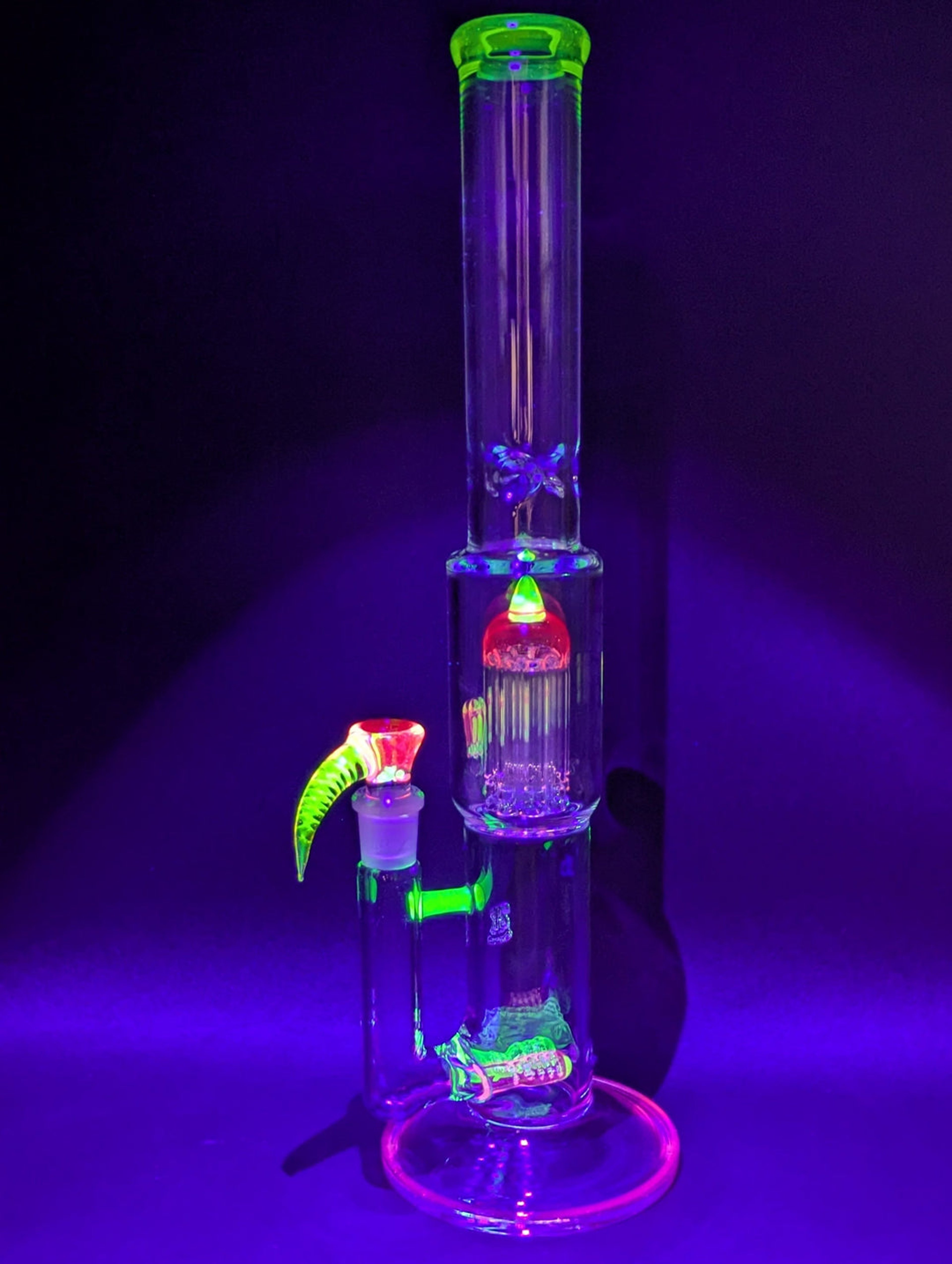 Preview pic of UV 2K GLASS DUAL GRIDLINE TO 8 ARM BONG