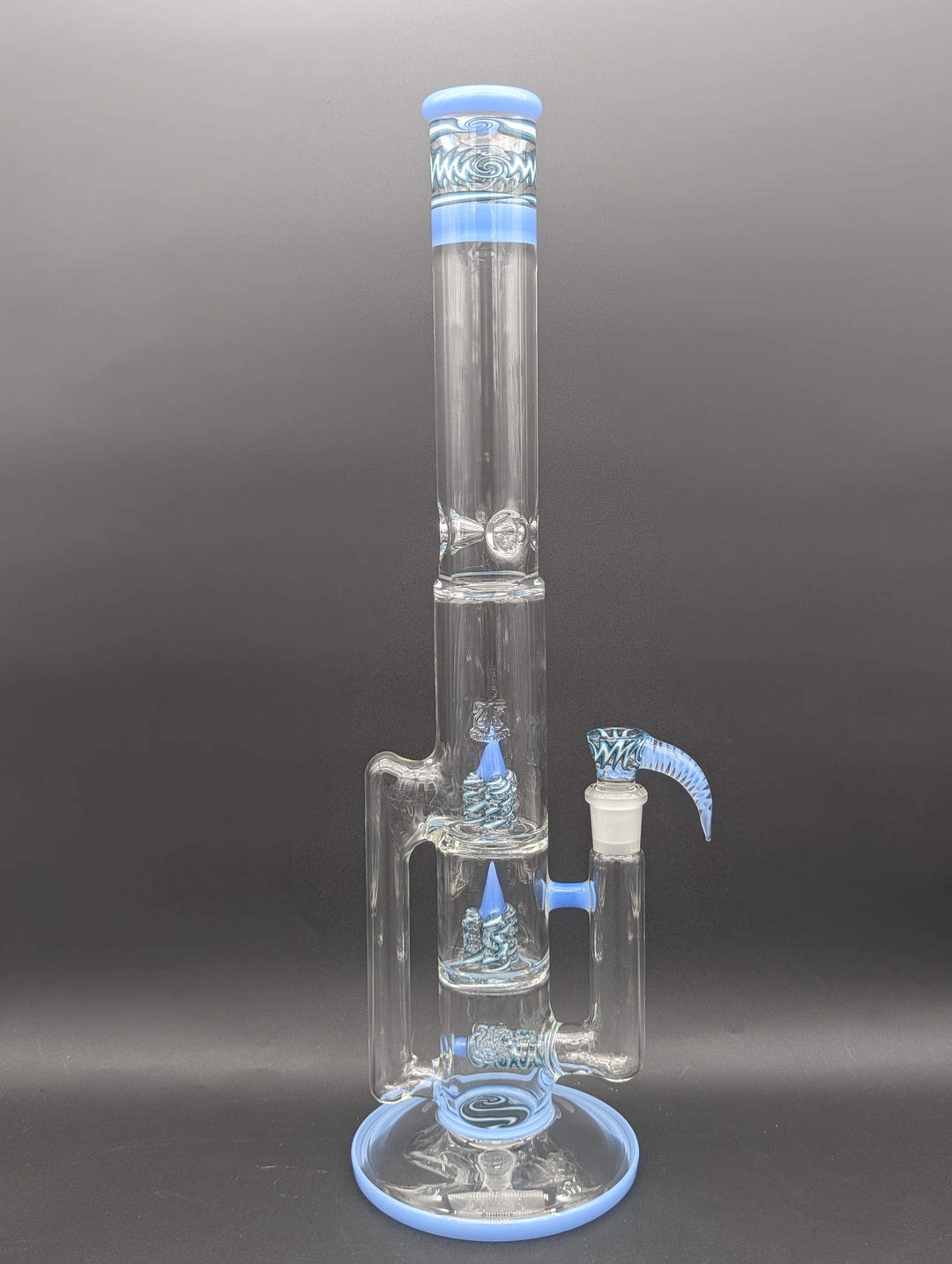 Preview pic of 2K GLASS 19" WIGWAG TREECYCLER