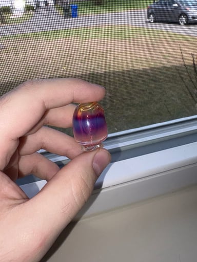 Preview pic of skuzz glass puffco pivot mouth piece