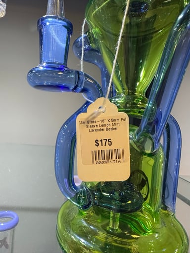 Preview pic of Mav glass 9” Humboldt recycler