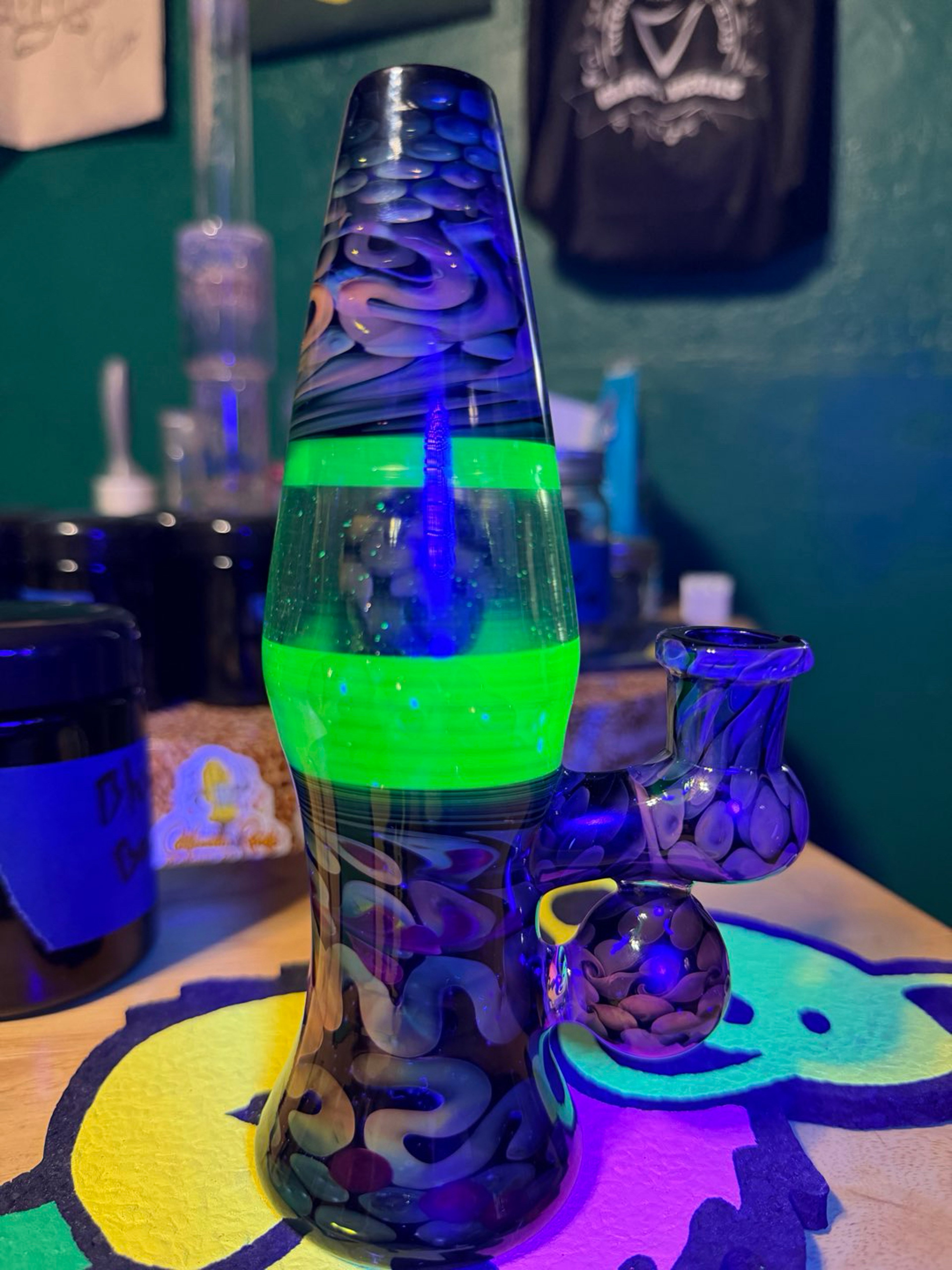 Preview pic of Bluegrassglass Lamp
