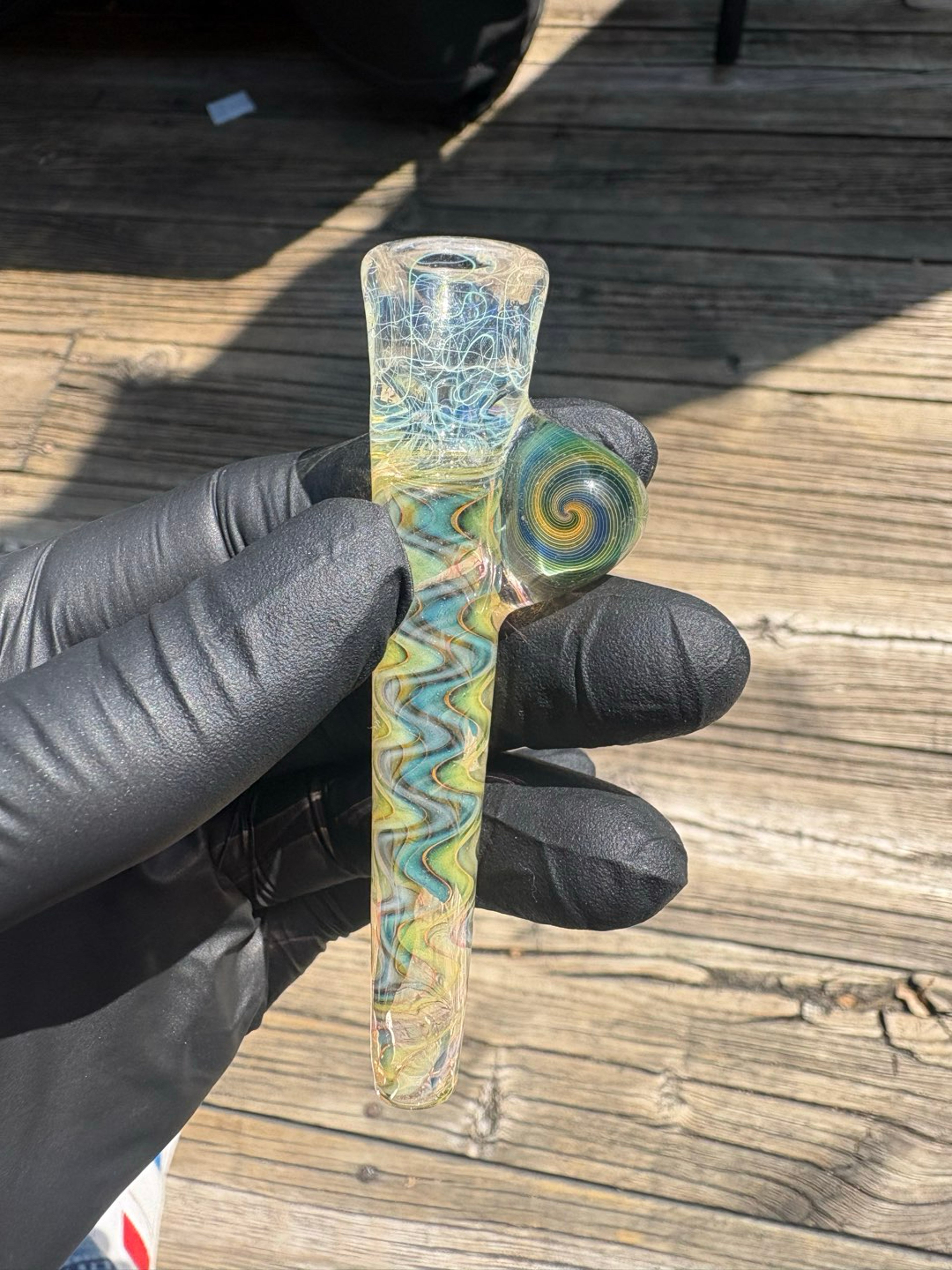 Preview pic of Royals glass chilm