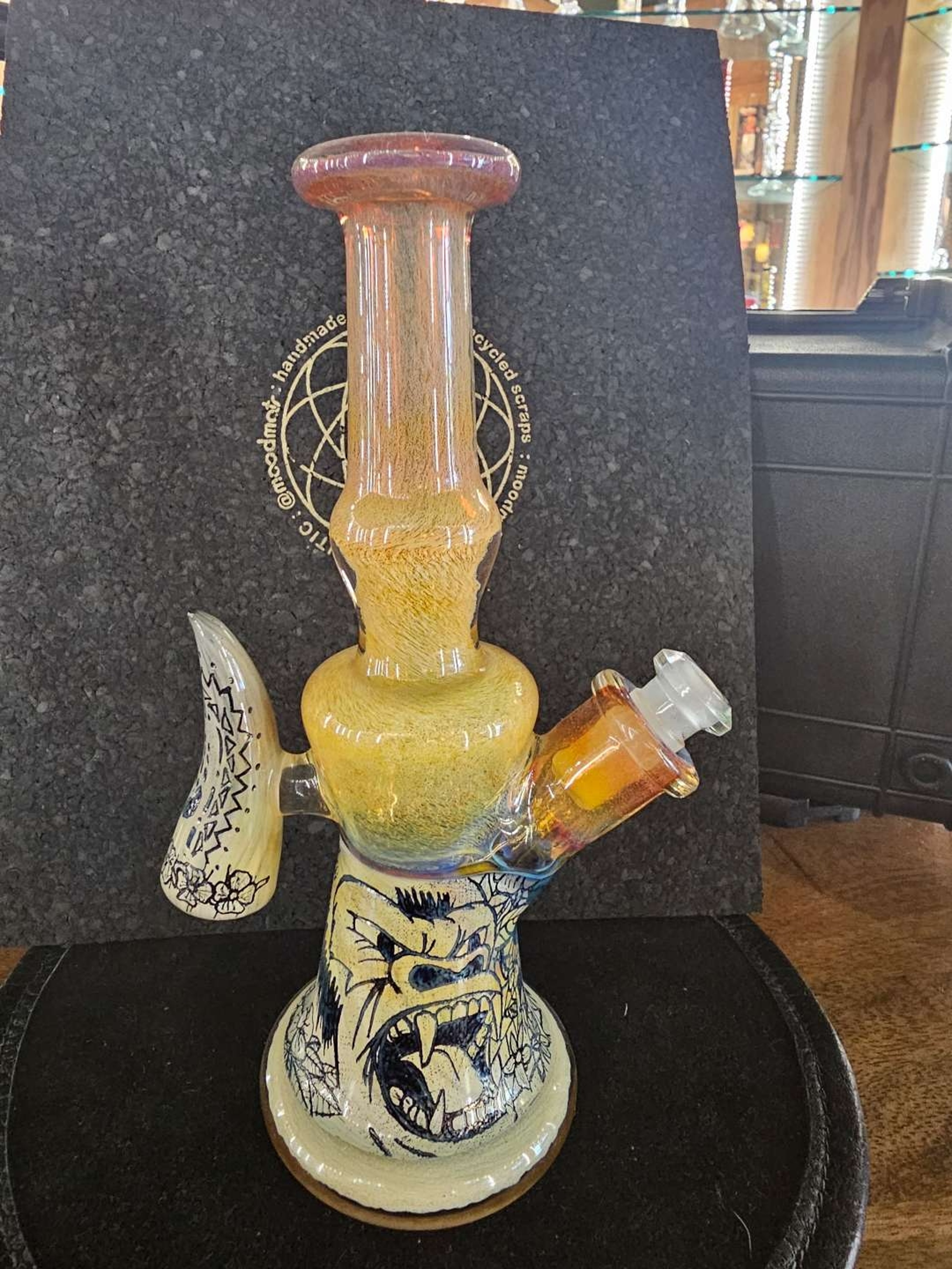 Preview pic of Andy G Etched Gorilla