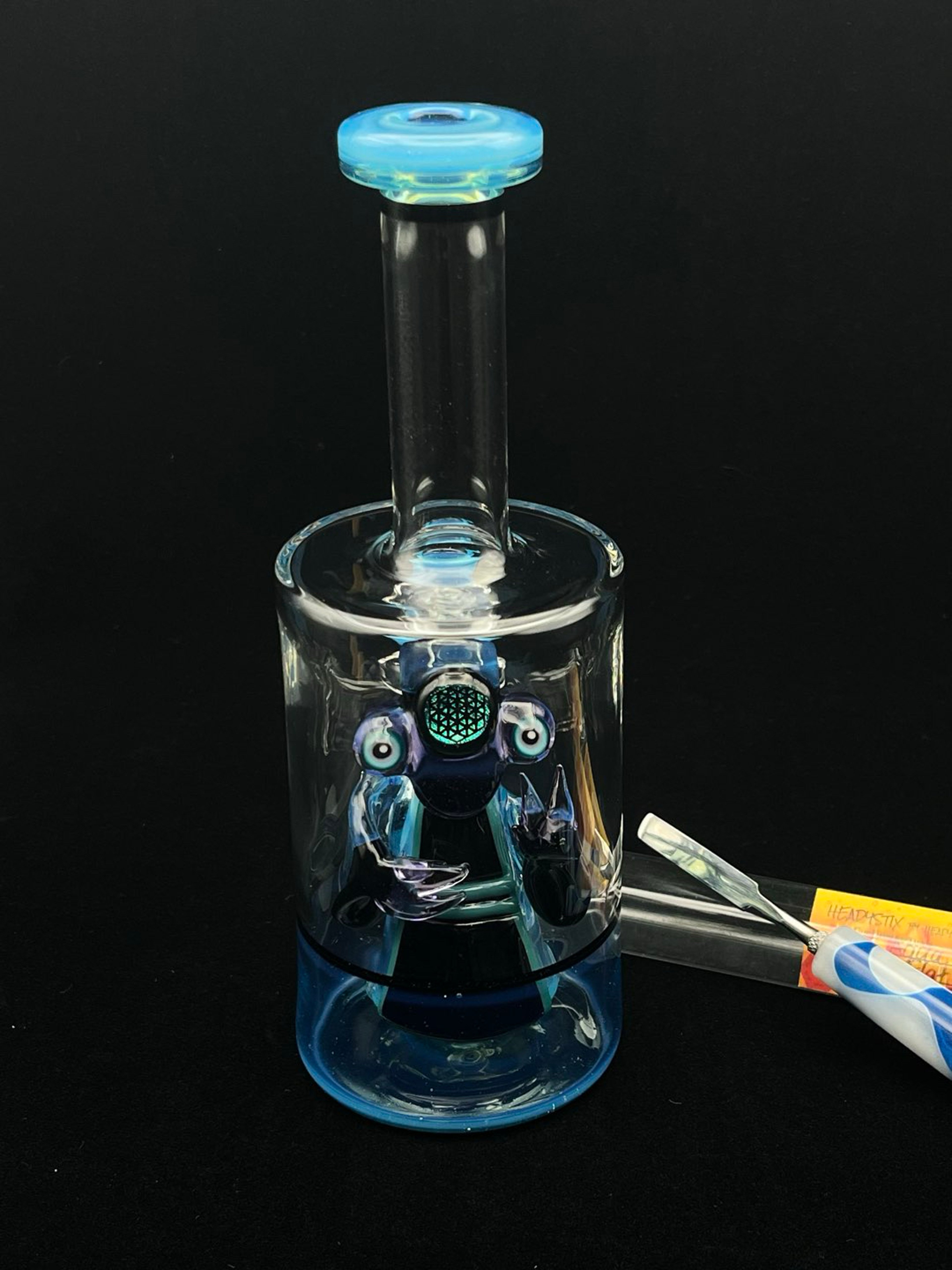 Preview pic of ET in a Bottle 14mm Rig by Mongrel Glass