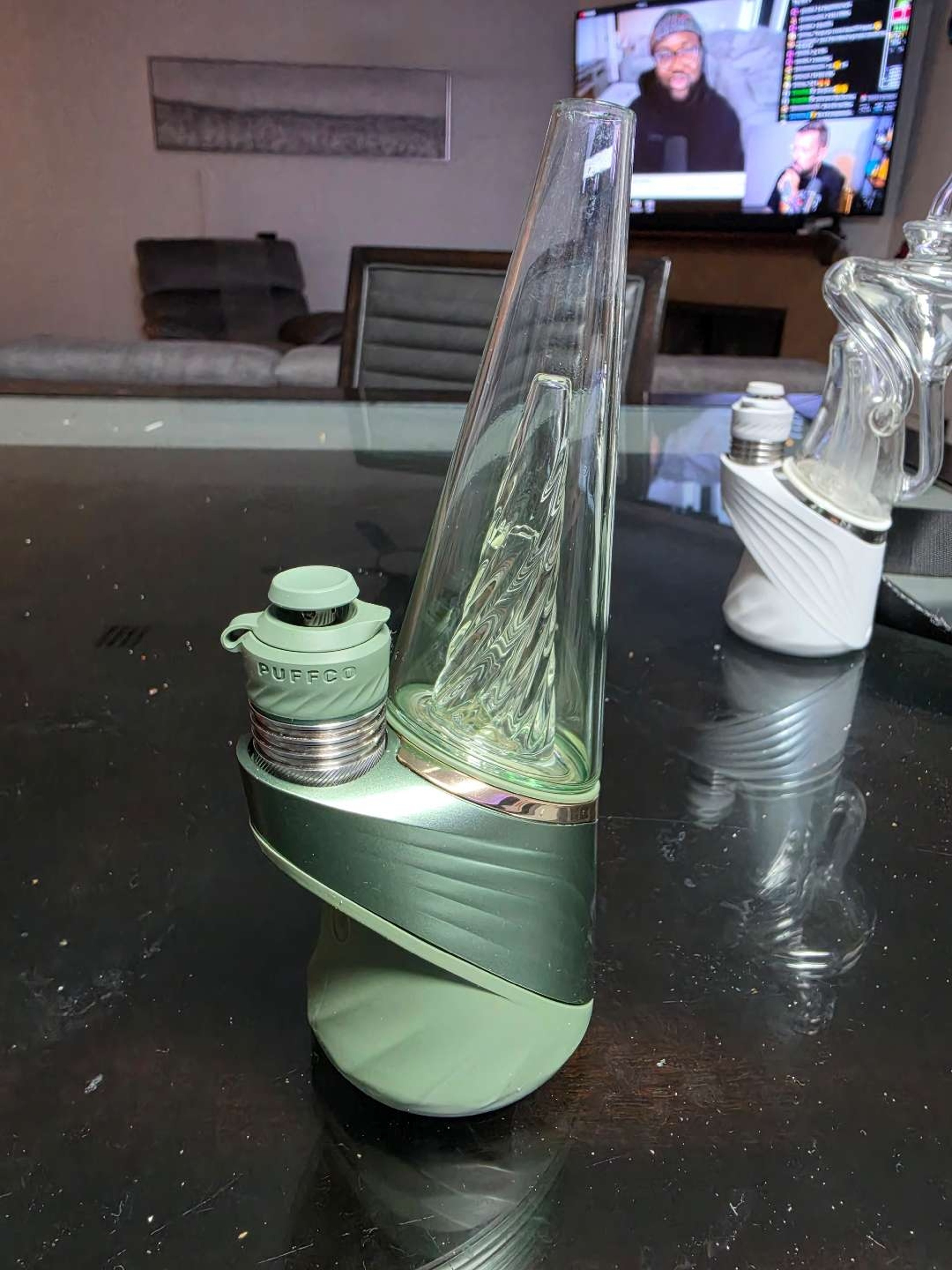 Preview pic of Puffco peak pro 3dxl flourish edition