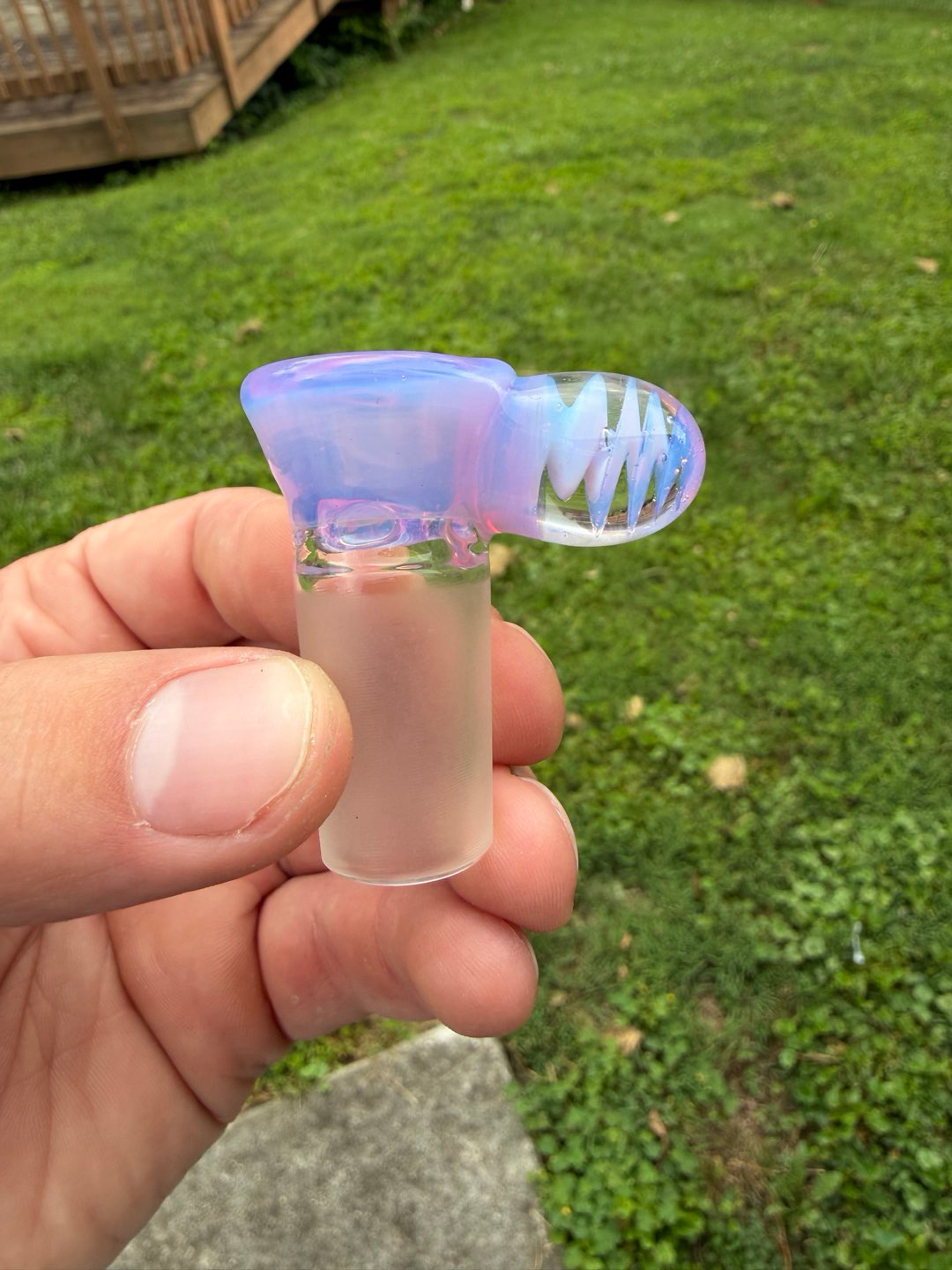 Preview pic of Beerdo glass pink slime 18mm slide with line work