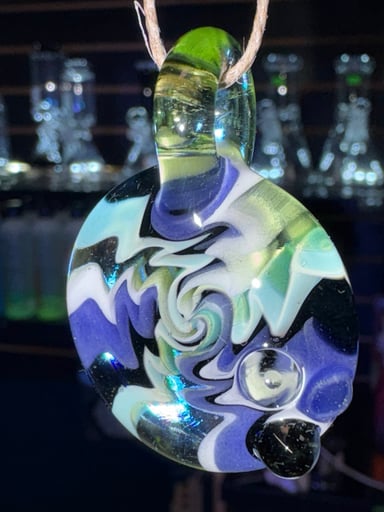 Preview pic of Friendly fire glass wigwag pendant