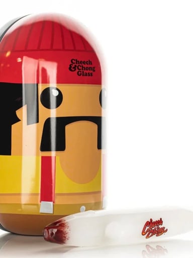 Preview pic of Cheech & Chong 6" Labrador Hand Pipe in Collectible Tin