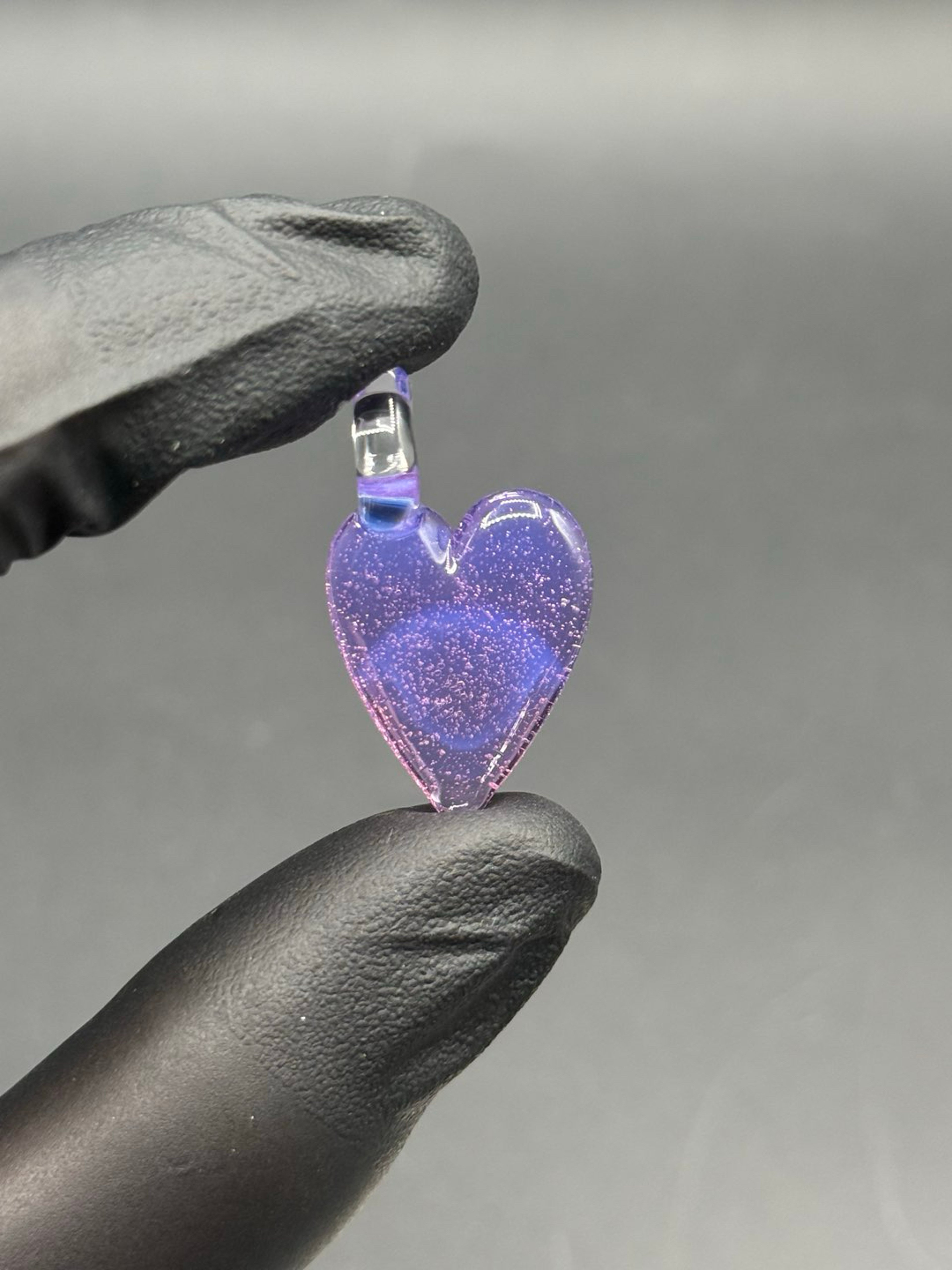 Heart pendant image 0