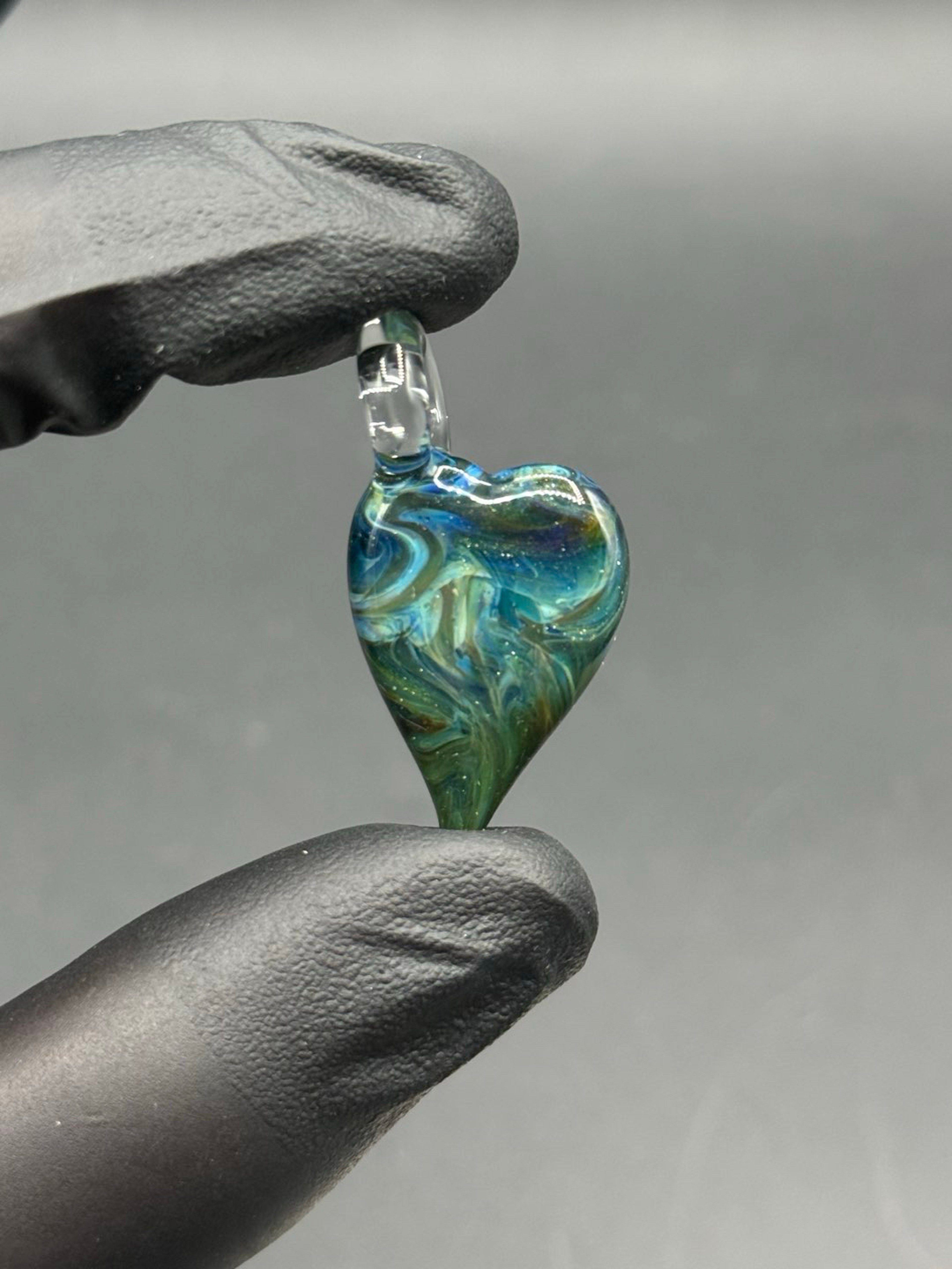 Preview pic of Heart pendant