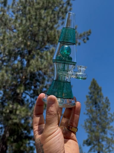 Preview pic of Bluegrass glass lamp