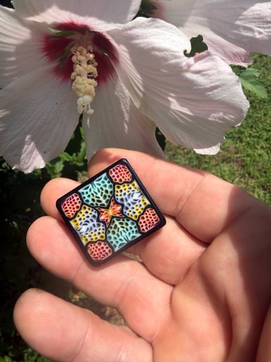 Preview pic of Kaj Beck Wonka Tile