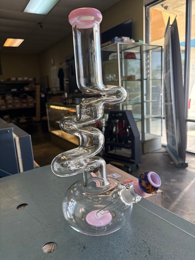 Preview pic of 17” 9mm zong with pink base