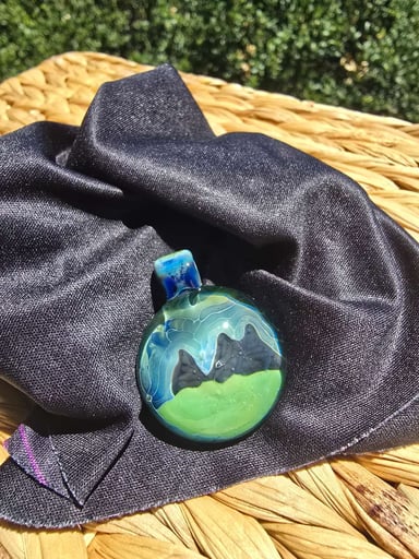 Preview pic of Landscape Pendant