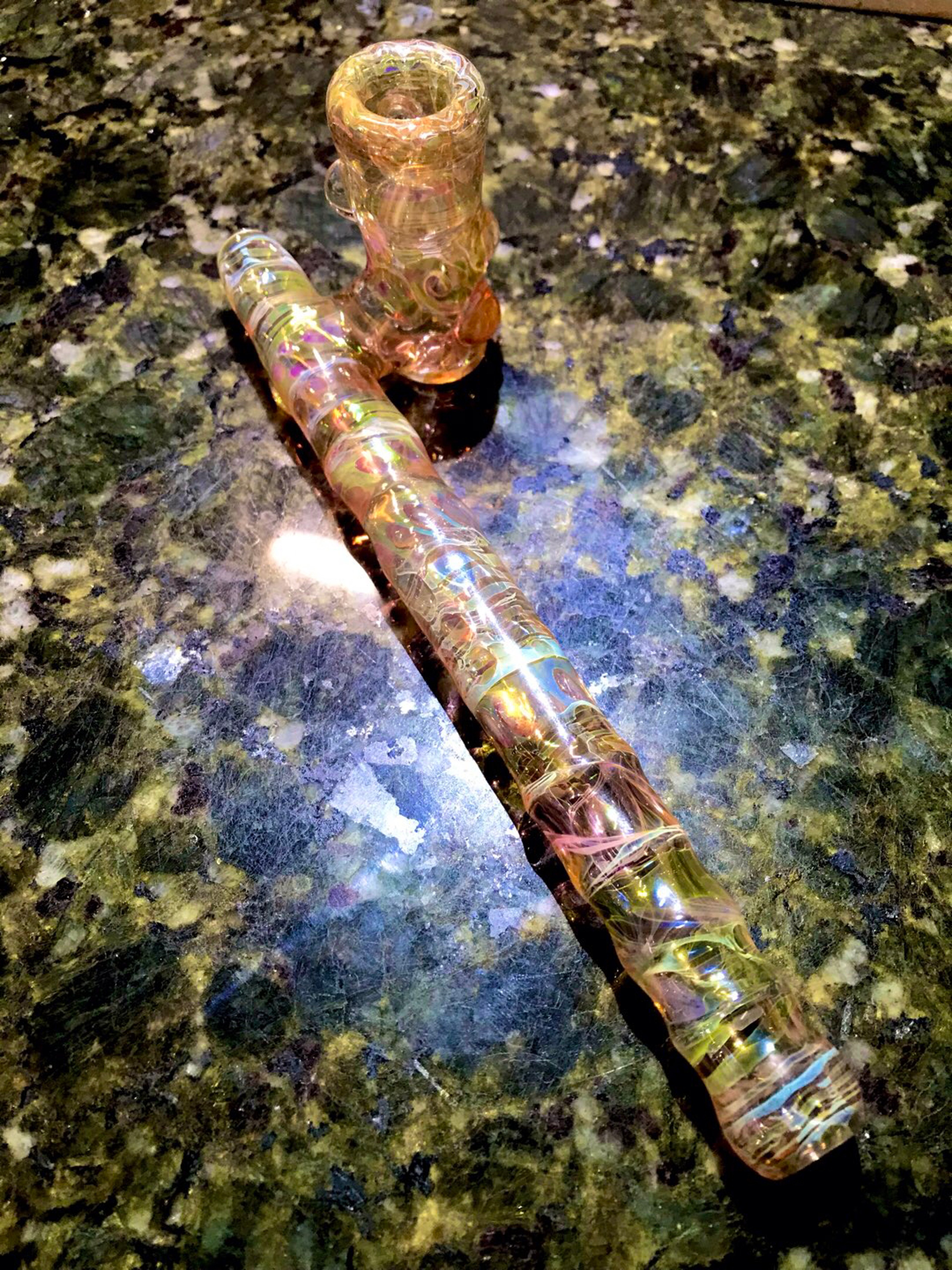 Preview pic of Mike Maytin XL SideCob Gold & Silver Fumed Glass Pipe