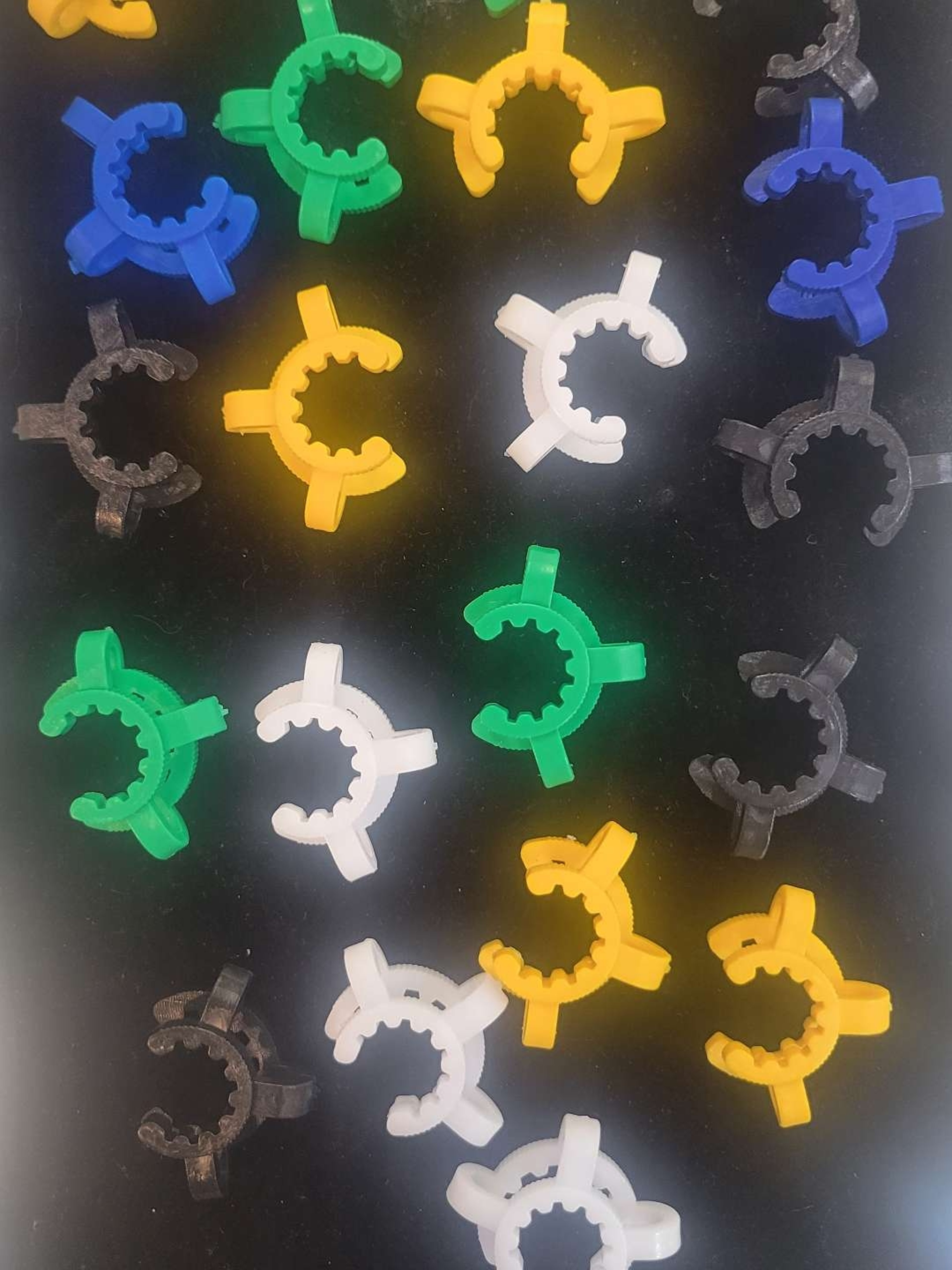 Preview pic of C clips large