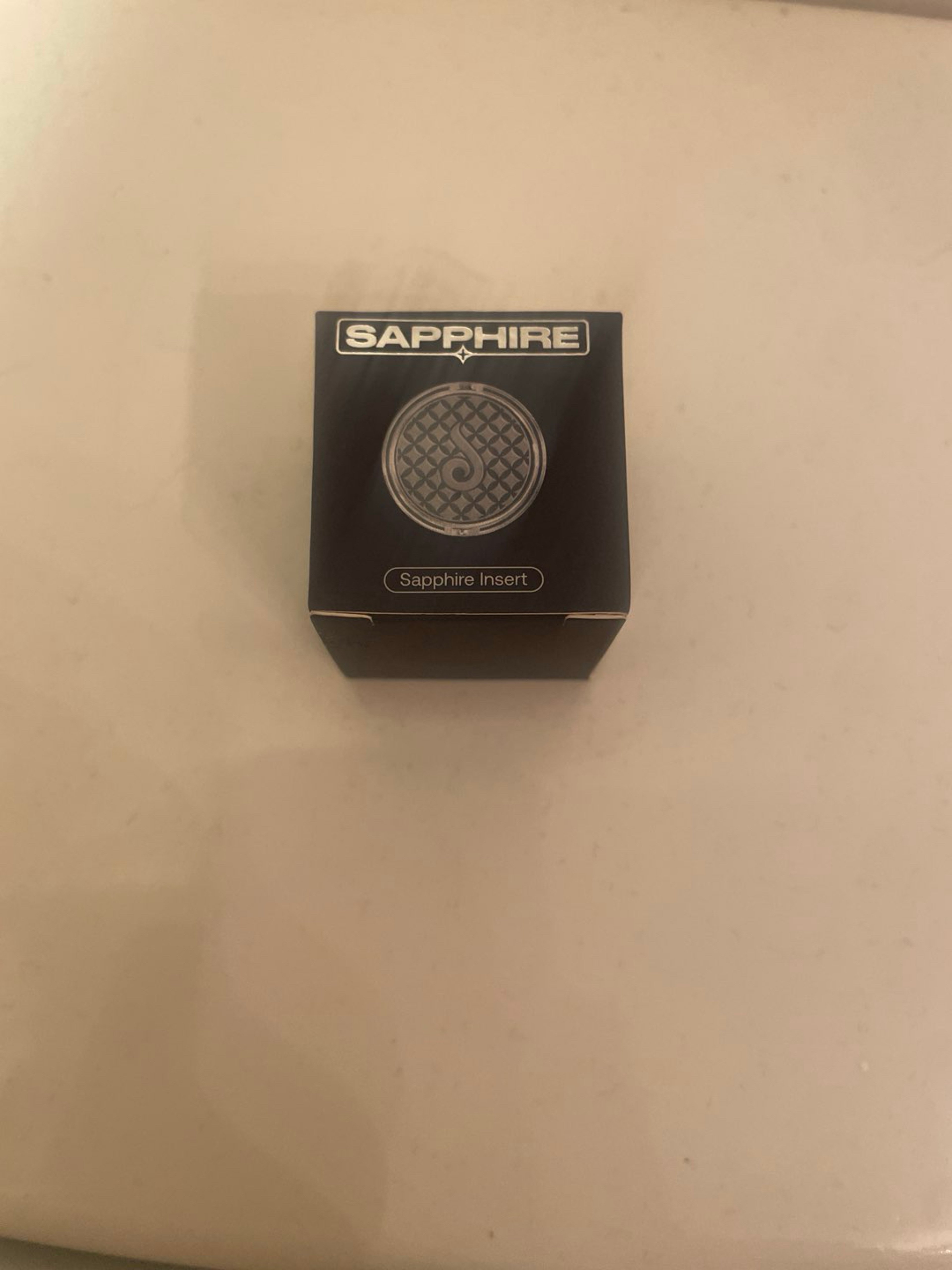 Preview pic of Dr Dabber switch 2 GO sapphire insert