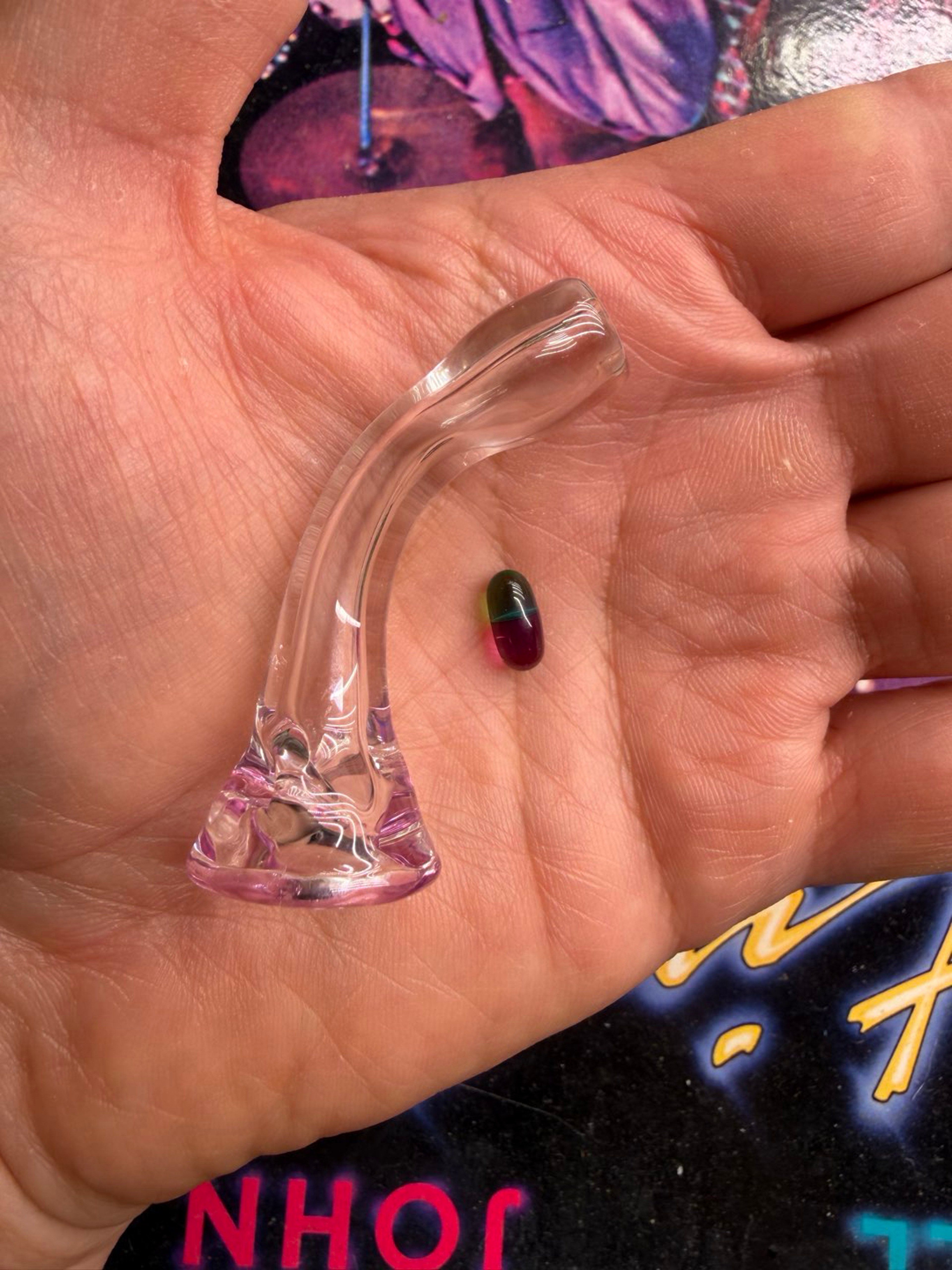 Preview pic of Gooseneck mouthpiece with terp capsule