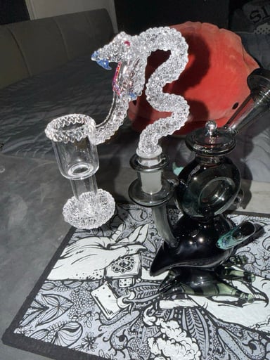 Preview pic of Parrot Rig and Snake slurper and terp pearl set