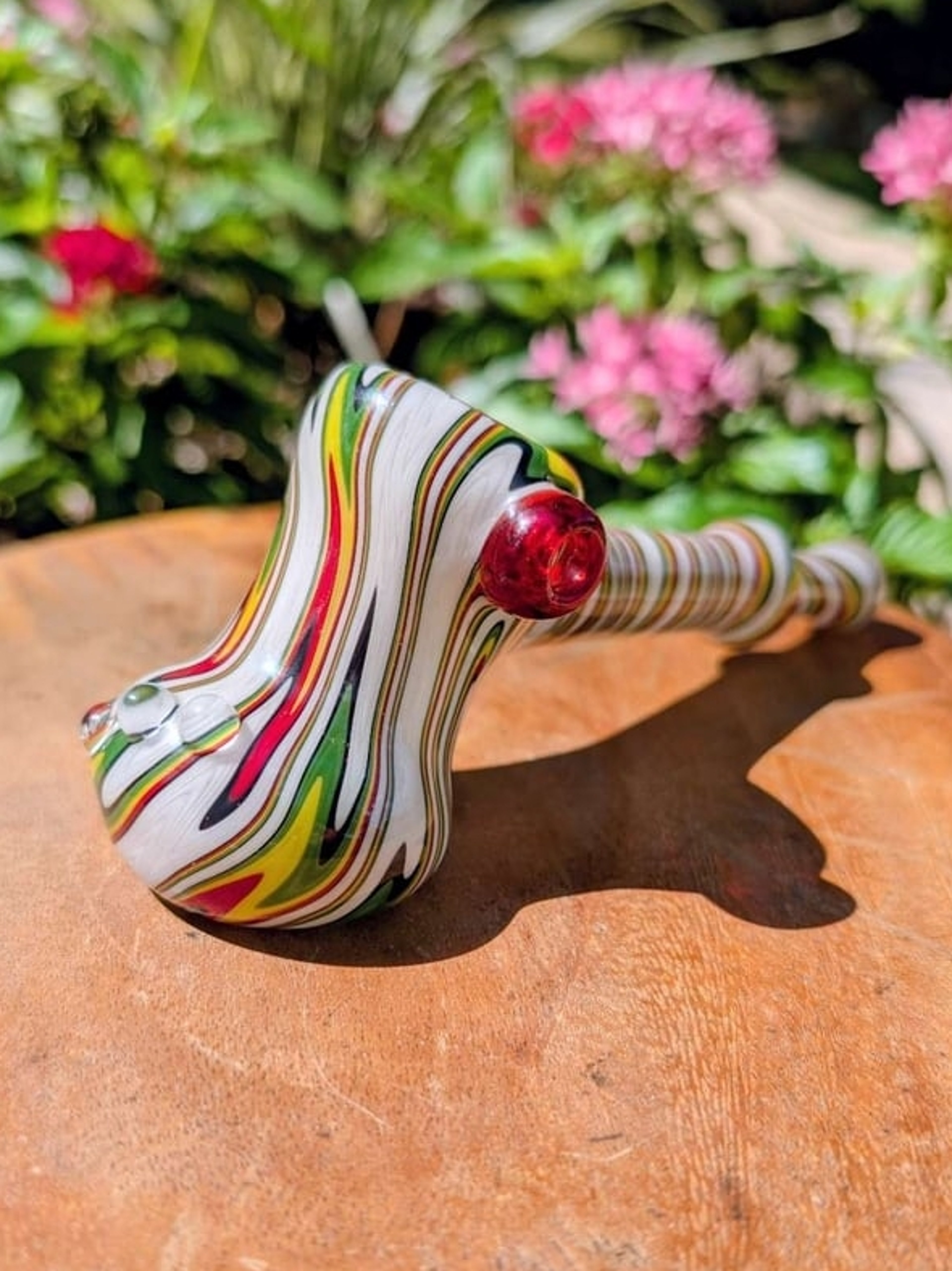 Preview pic of Handmade Wig-Wag Glass Hammer Bubbler Pipe