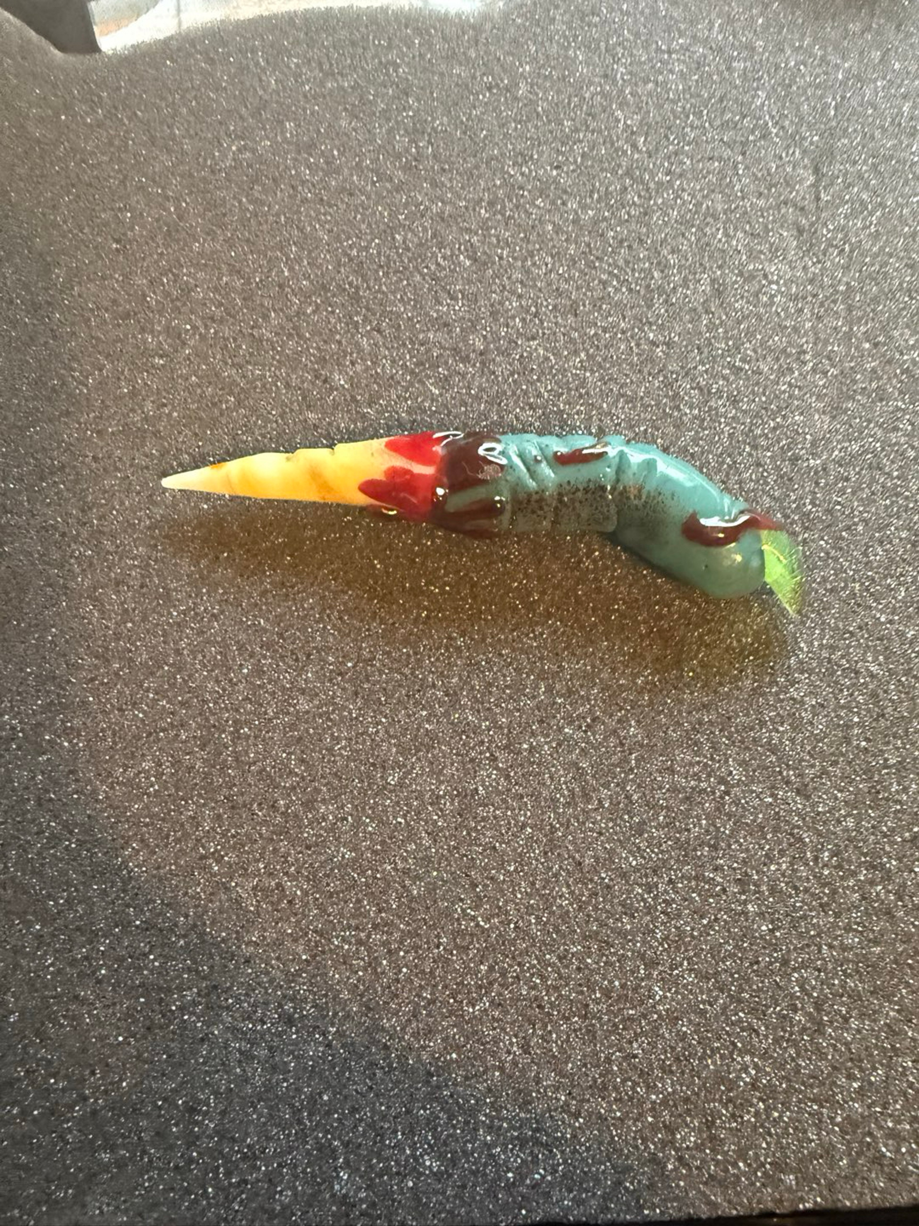 Preview pic of Mako glass finger dabbler