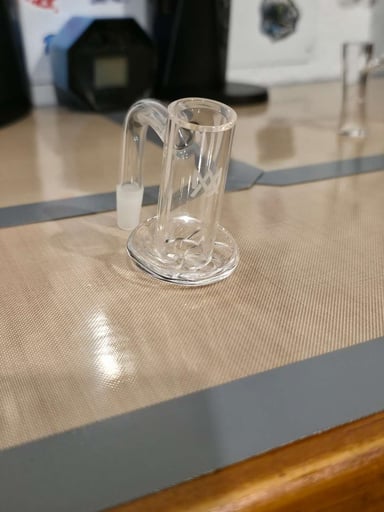 Preview pic of 2-Mj Arsenal quartz bangers