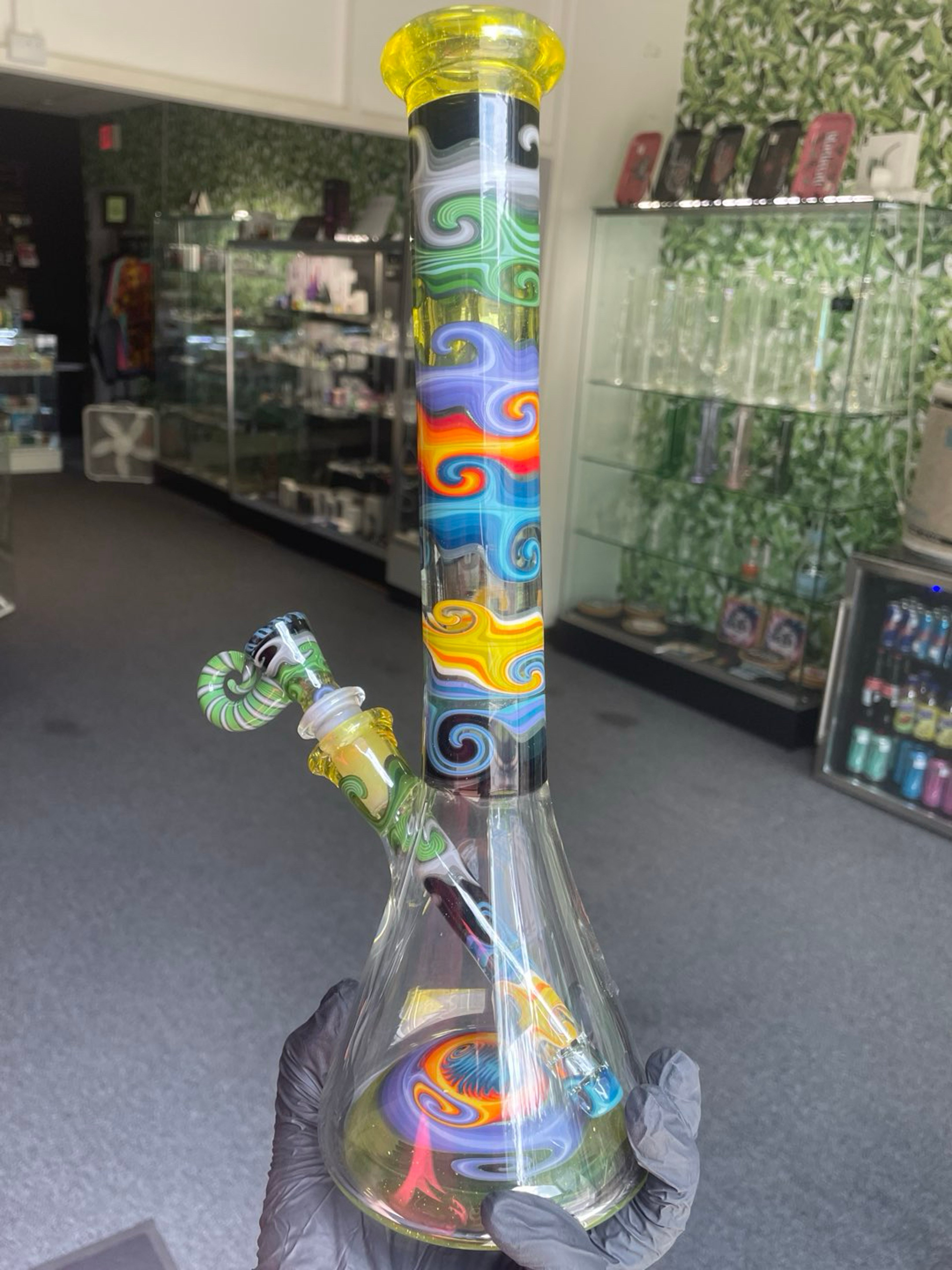 Preview pic of Willstar x Glass Mechanic Wag Beaker