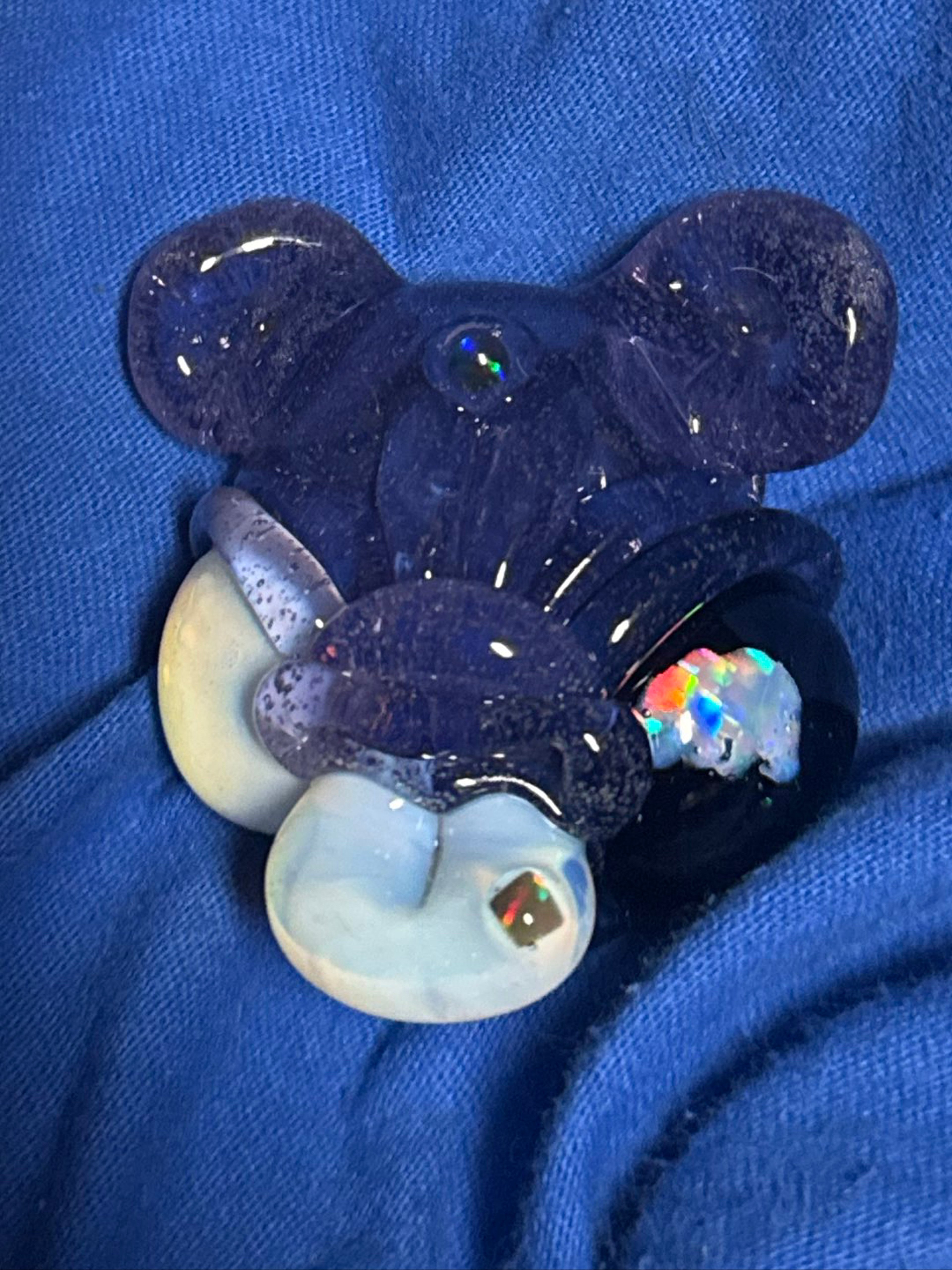 Preview pic of Casto pendant