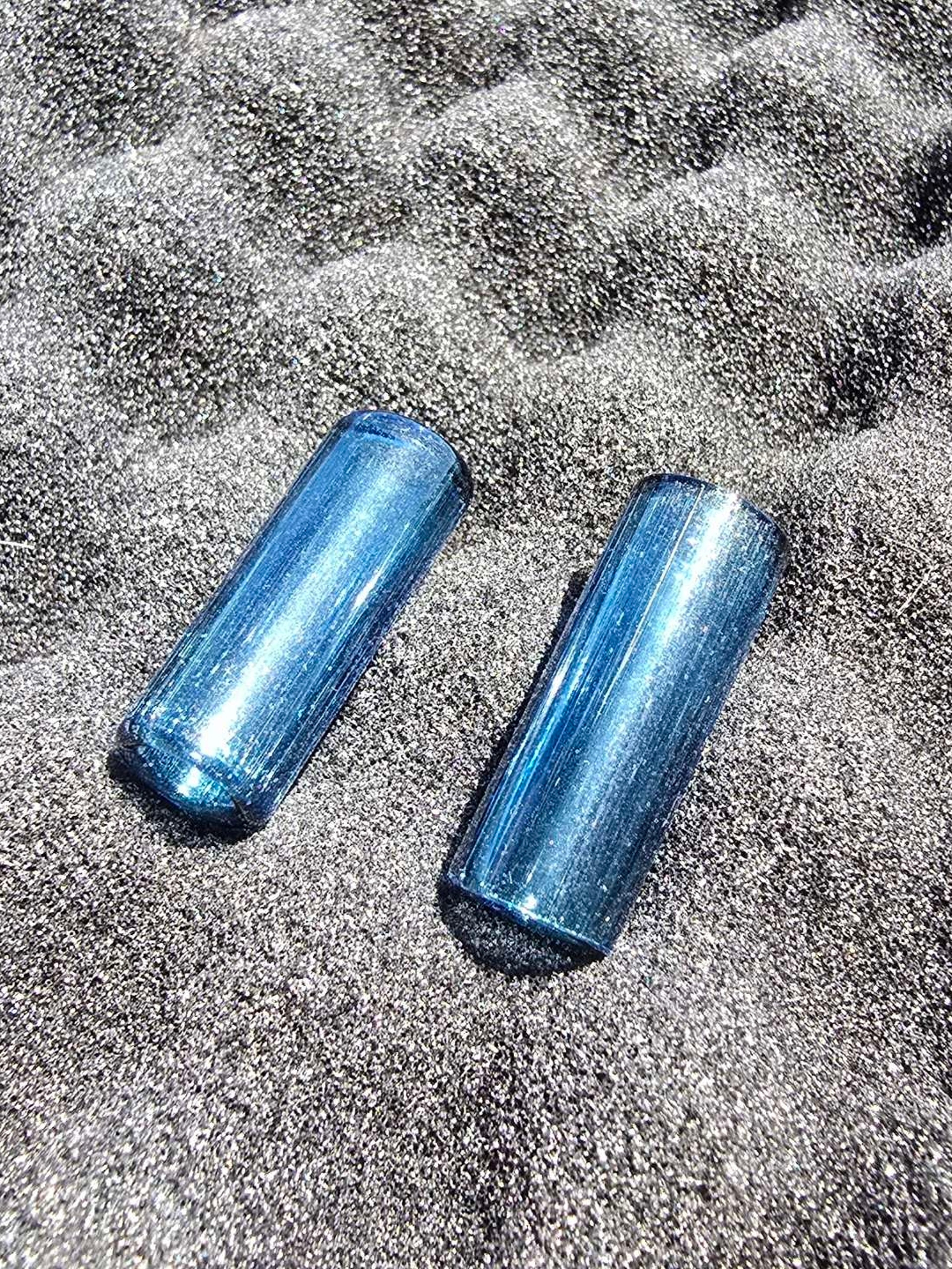 Preview pic of Blue Beads (almost like steel wool)