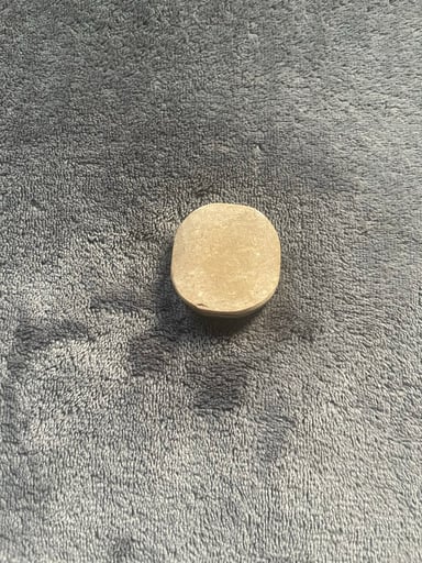 Preview pic of 1 Pc Stone Batty