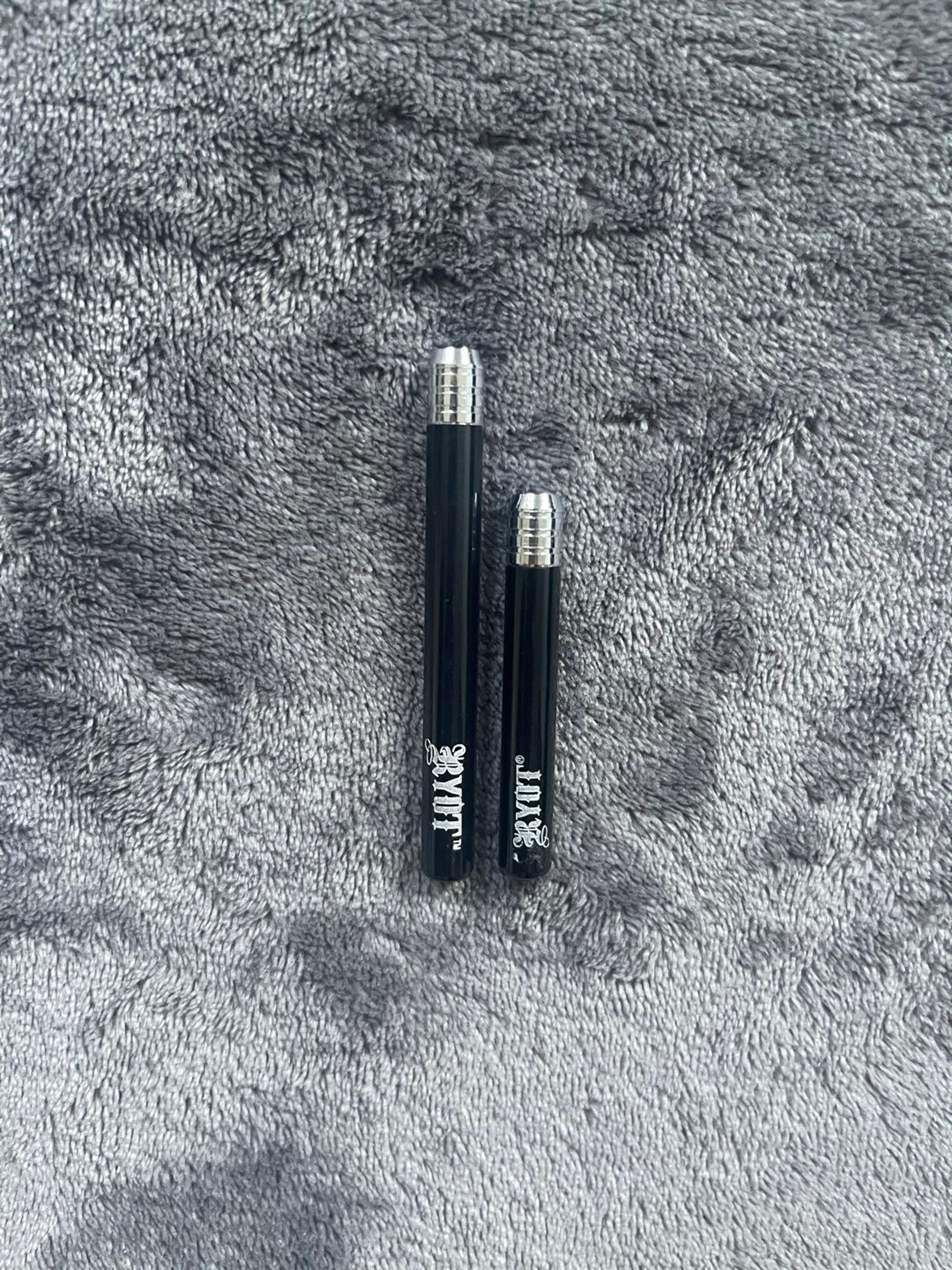 Preview pic of 2 Pcs Black Batty Set - RYOT