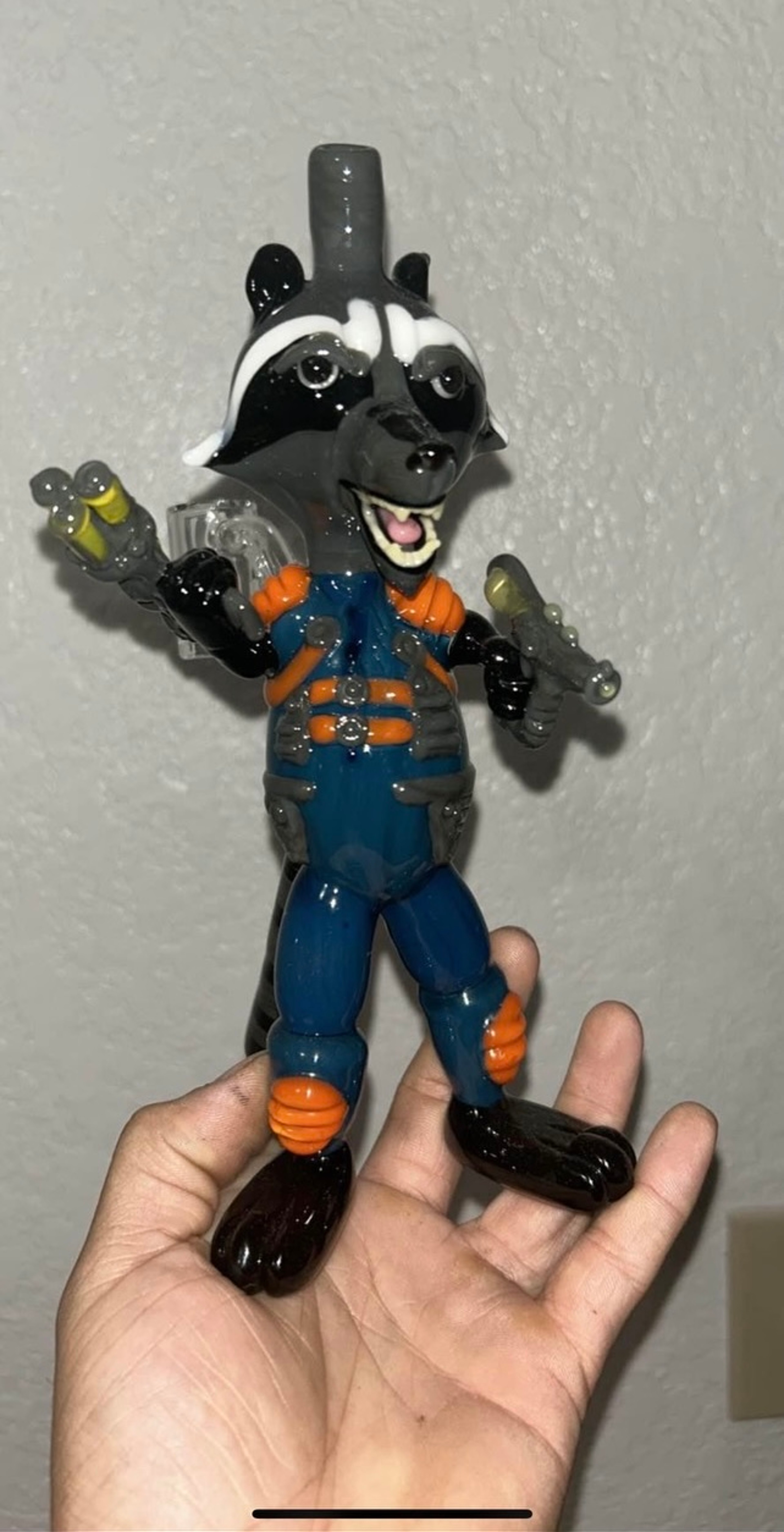 Regis rig image 0