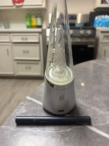 Preview pic of Puffco and hot knife
