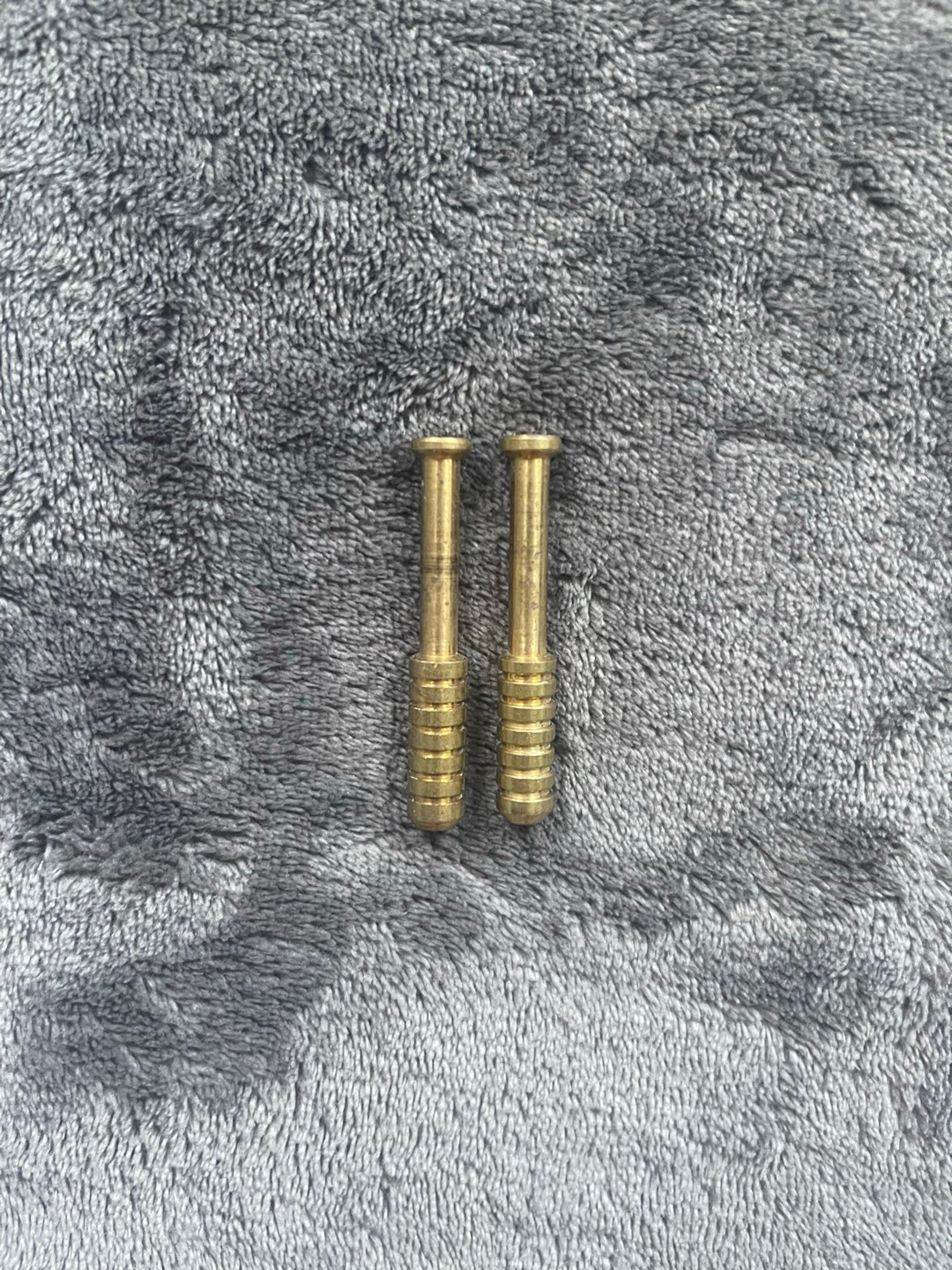 Preview pic of 2 Pcs Gold Batty