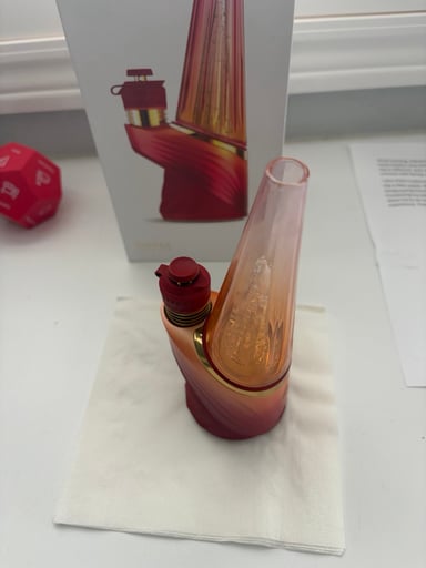 Preview pic of Puffco peak pro  3dxl chamber limited edition daybreak red