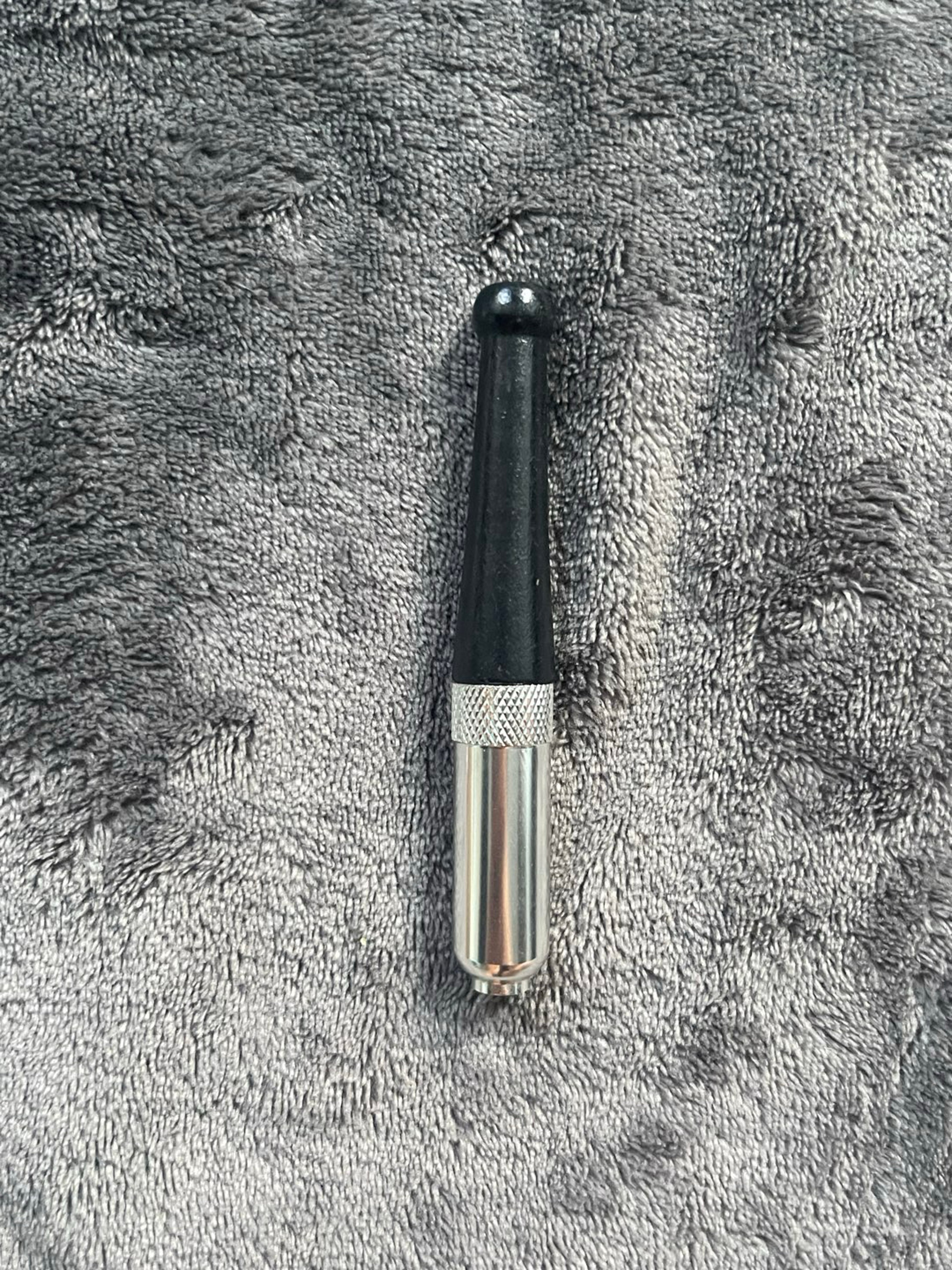 Preview pic of 1 Pc Black & Silver Batty