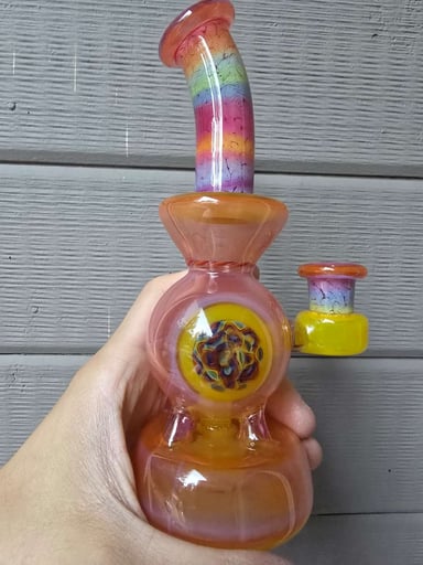 Preview pic of Haapsglass Rainbow Sherbet 🌈