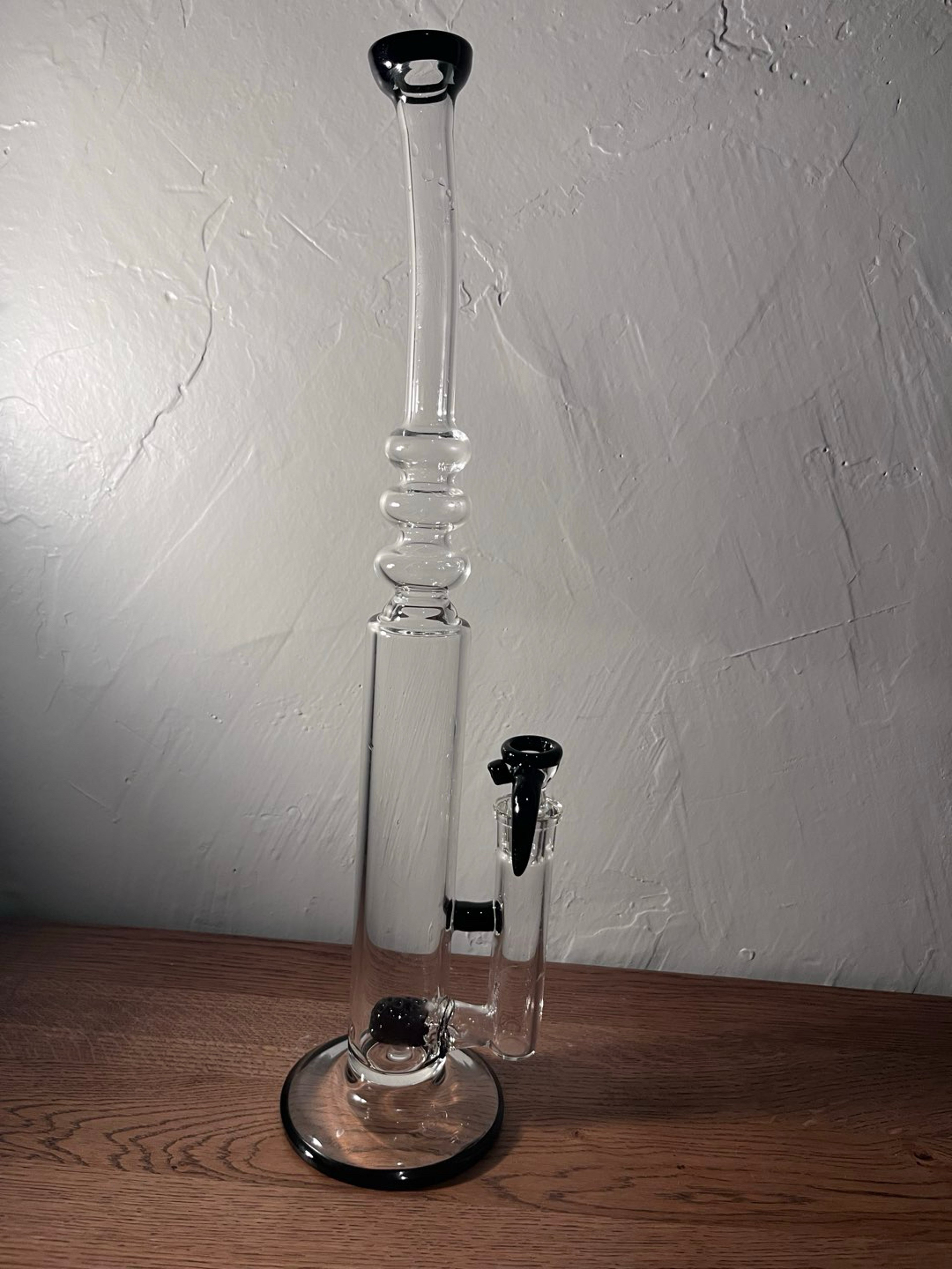 Preview pic of Fluid Glass Headbanger