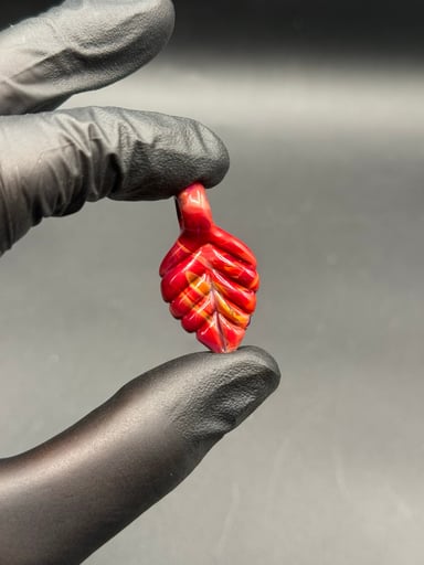 Preview pic of Fall leaf pendant