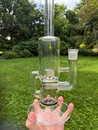 Preview pic of 2017-8 sovereignty glass capcycler
