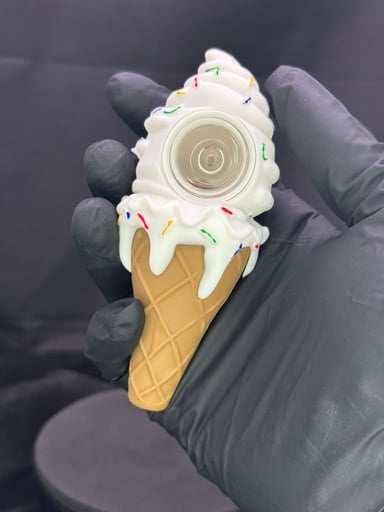 Preview pic of Ice Cream Pipe