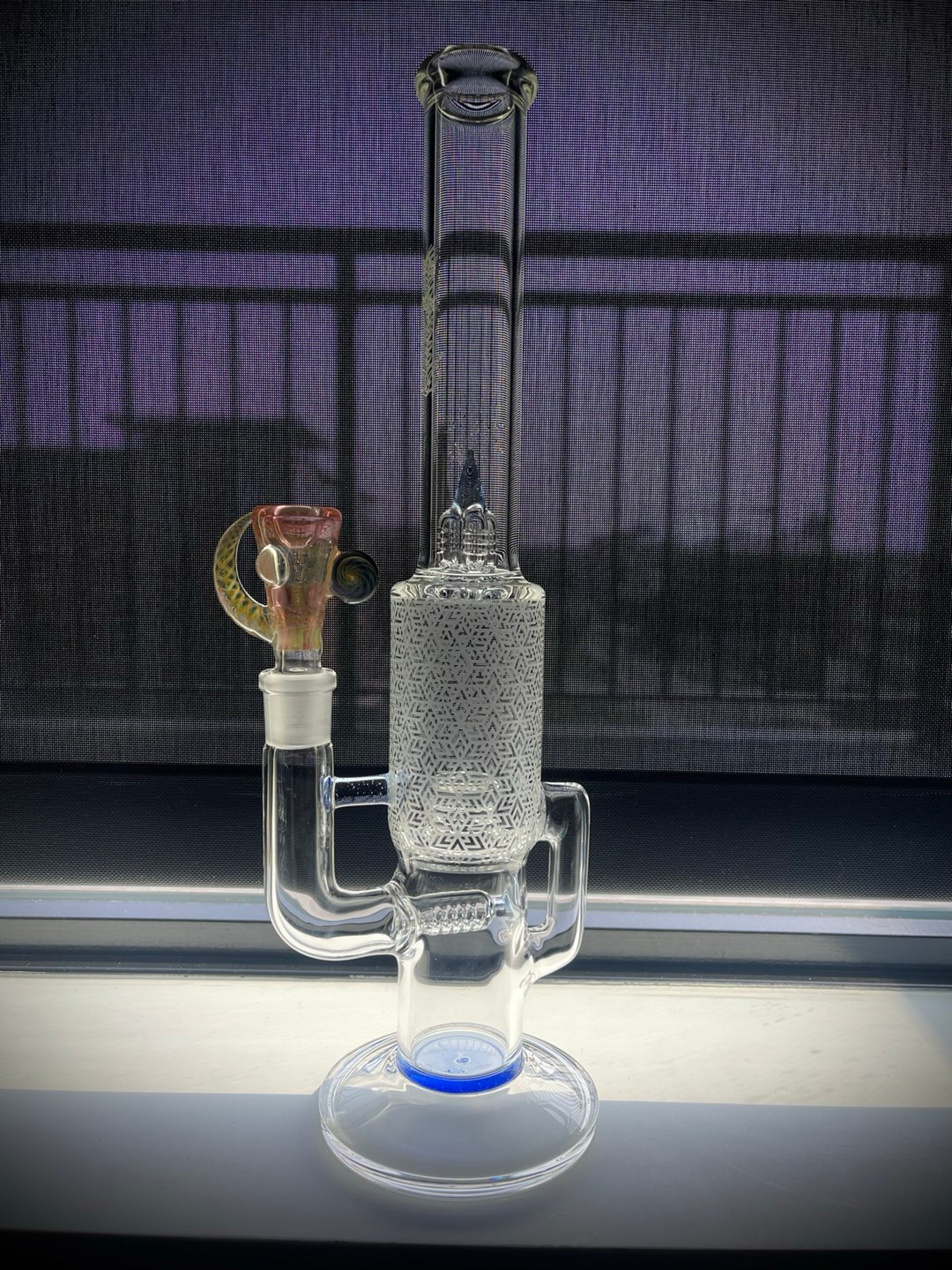 Preview pic of Sovereignty Glass Capcycler