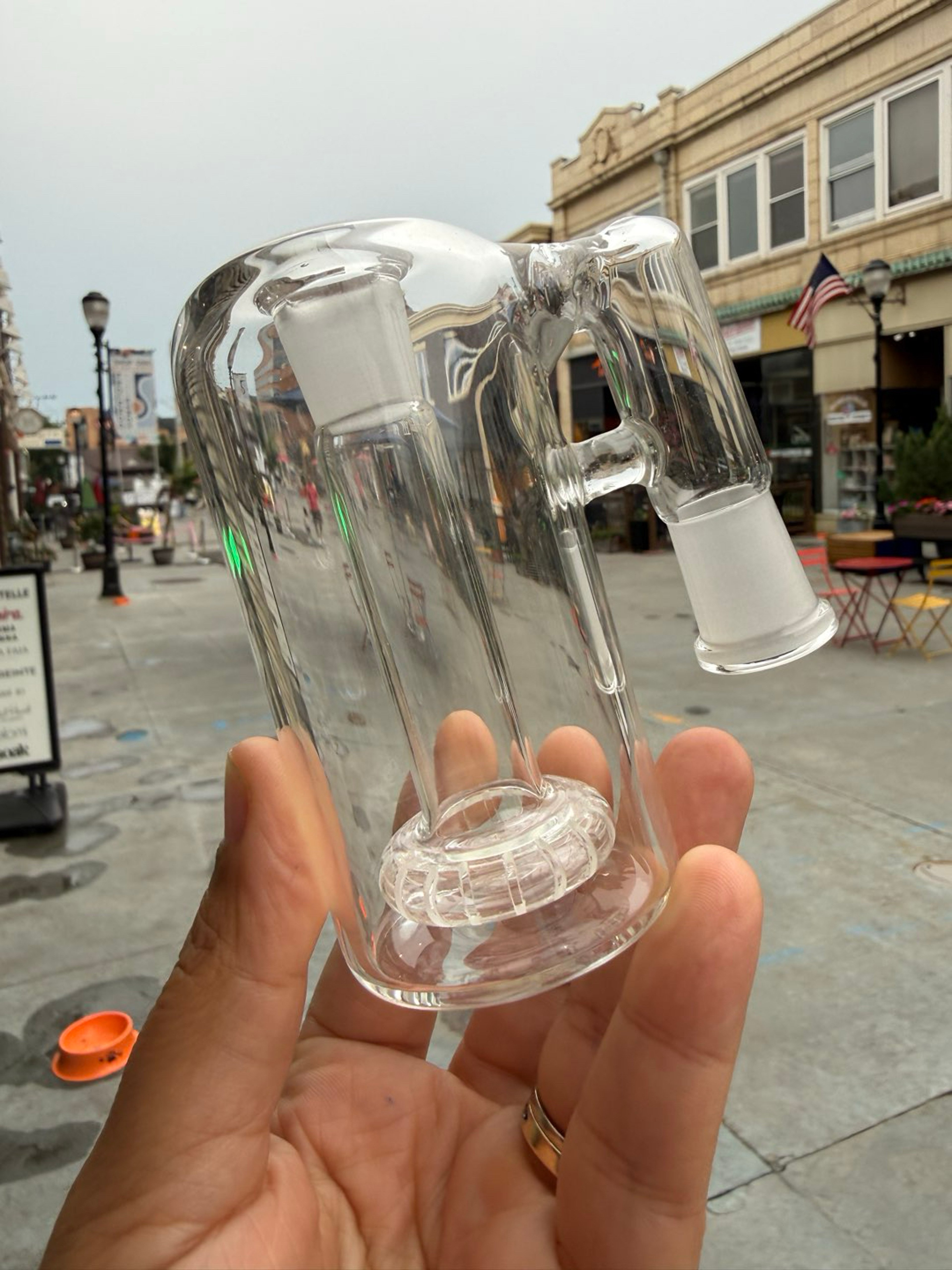 Preview pic of 14f-14f Shower Head Perk Ashcatcher