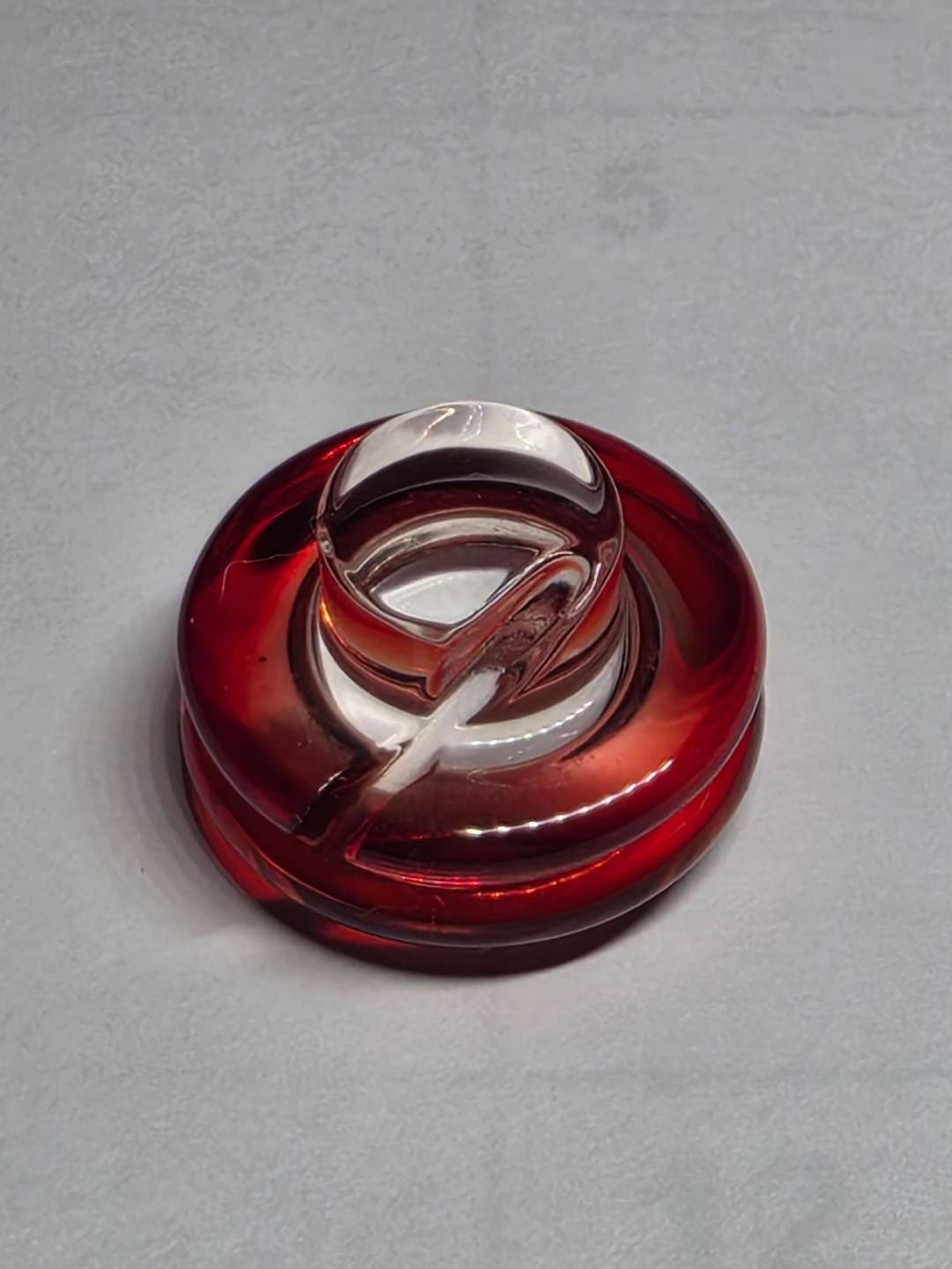 Preview pic of One Trick Pony Rockulus Puffco Proxy Spinner Carb Cap Red Clear OTP Glass