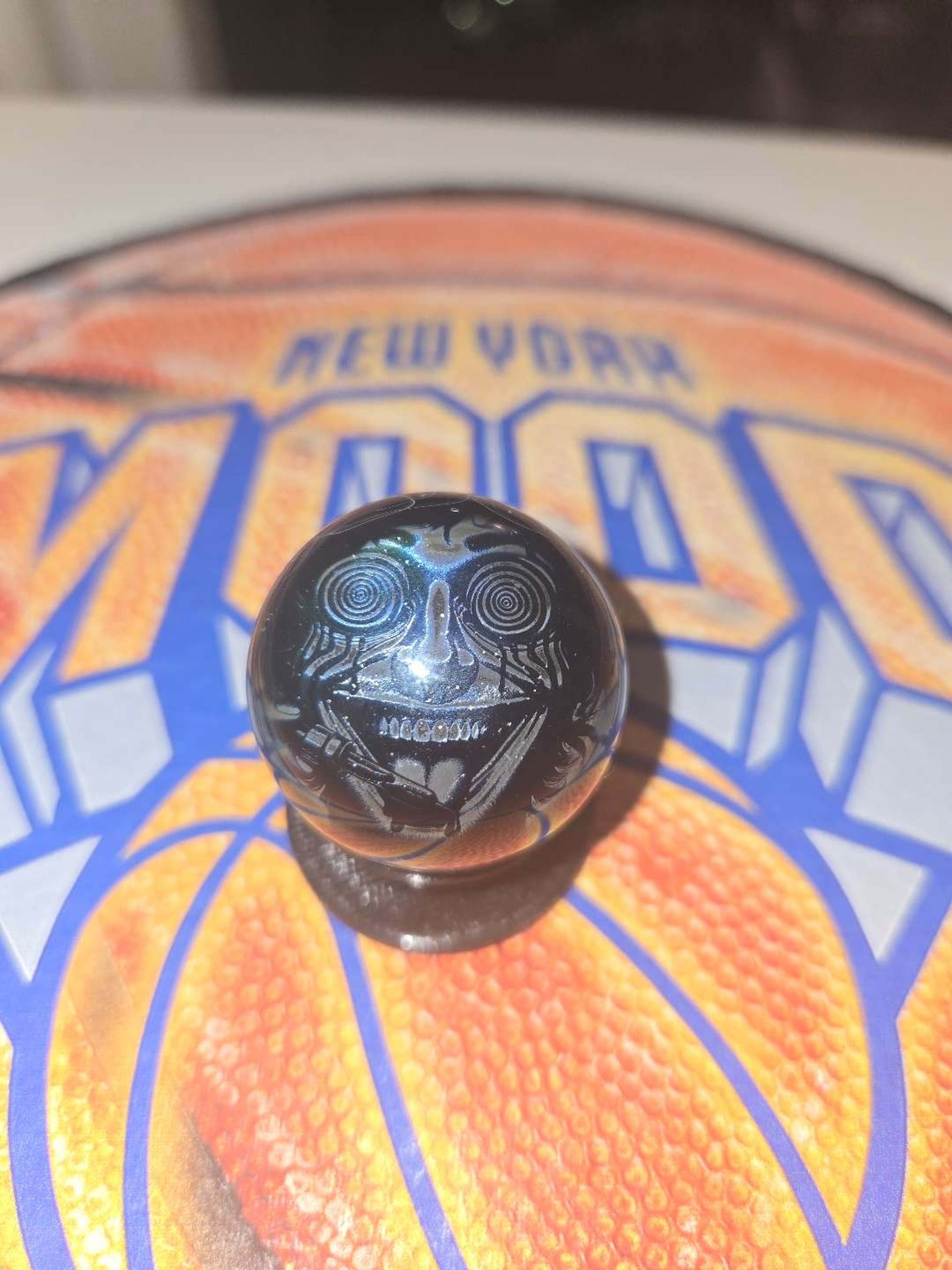 Pogo marble image 0