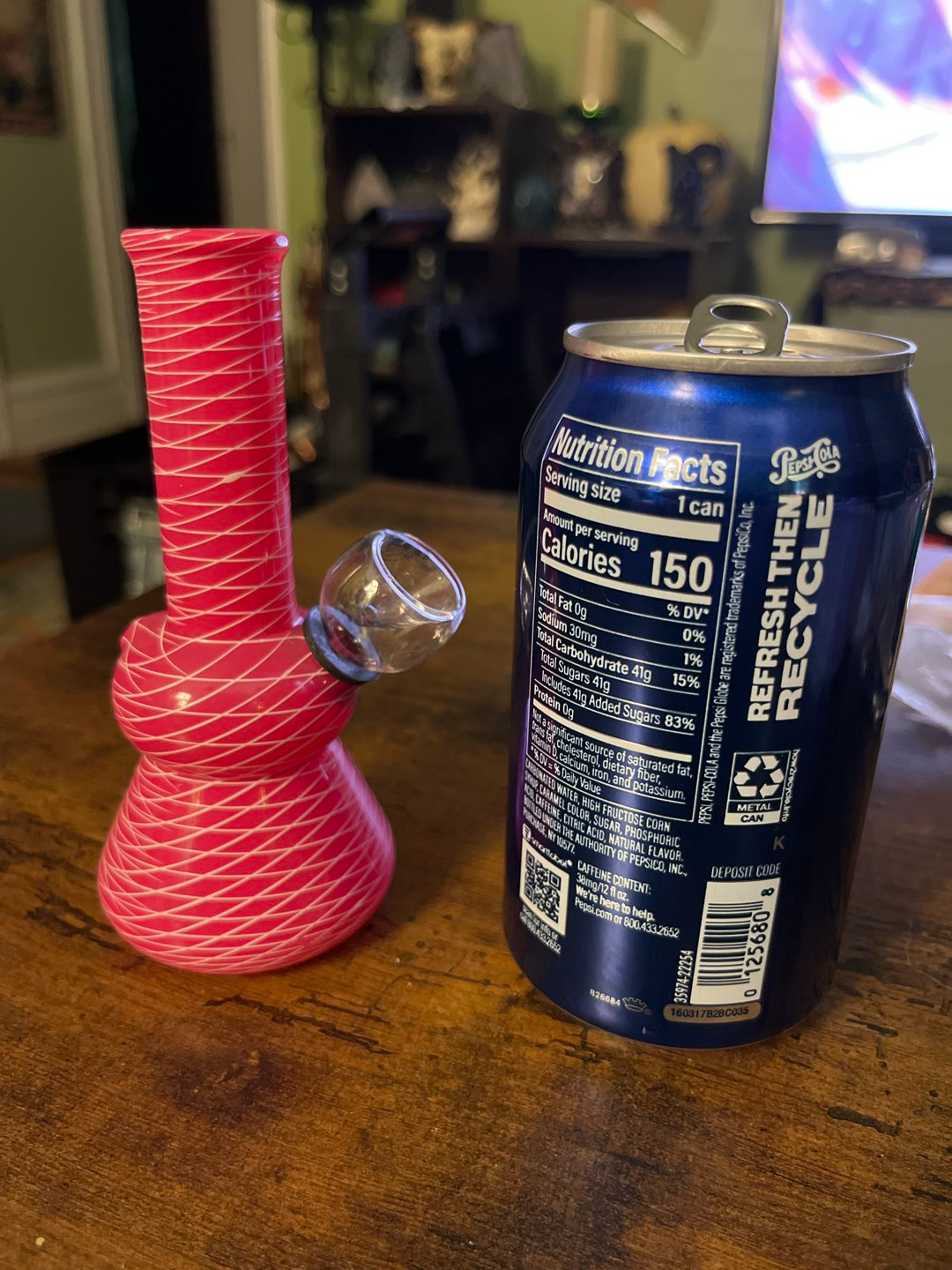 Tiny Pink bong image 0