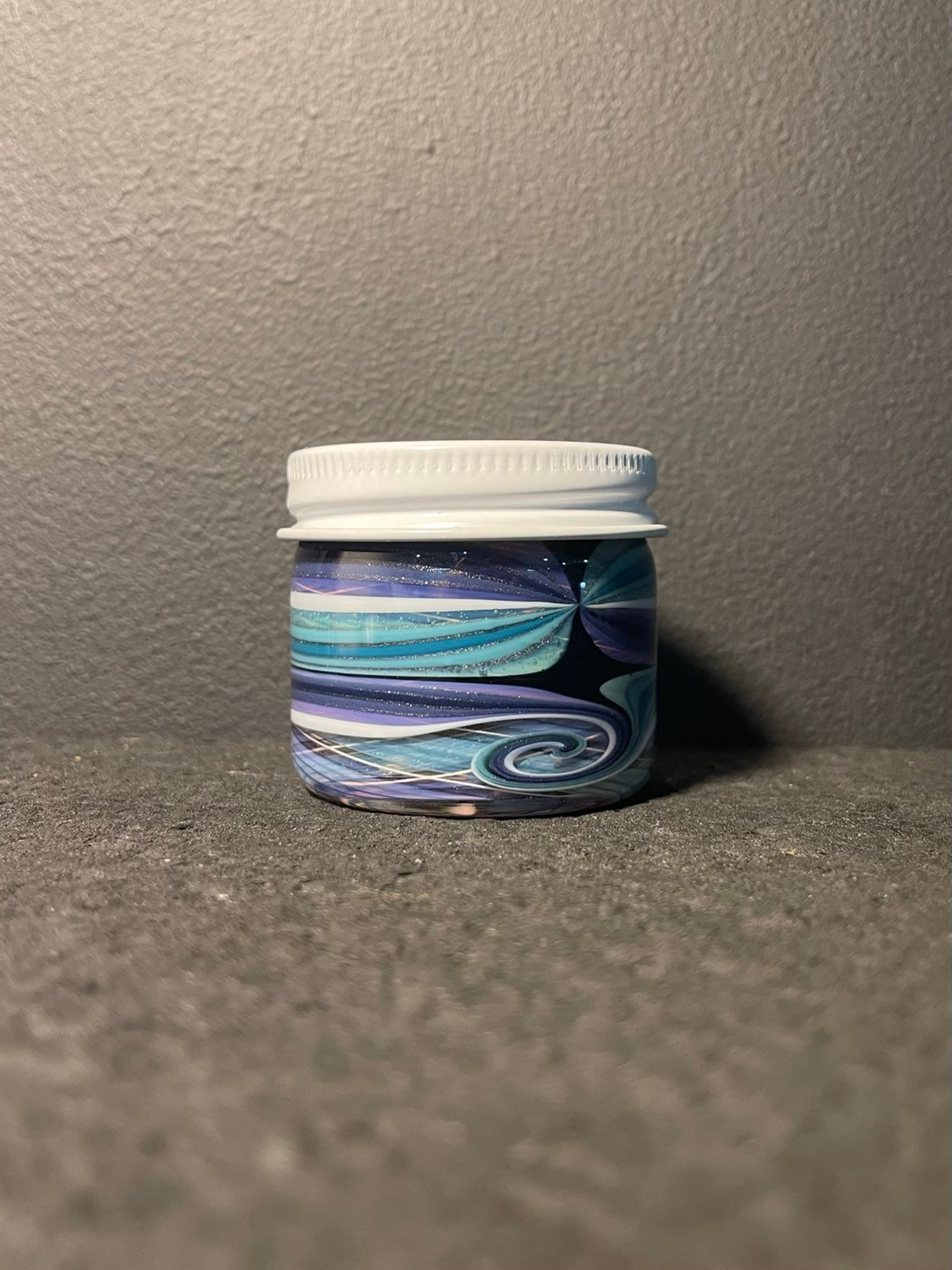 Shamby Glass Wag Jar image 0