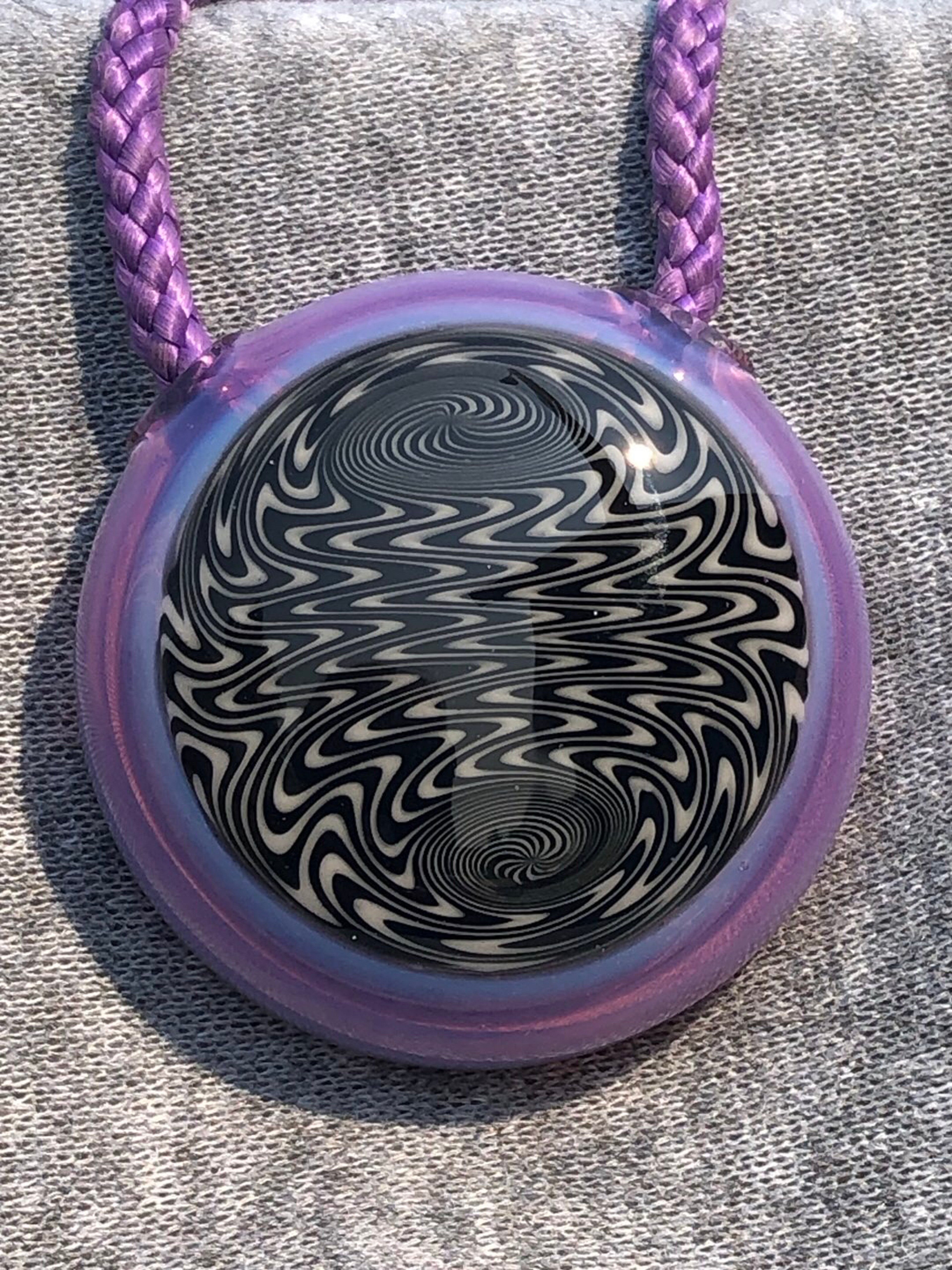 Wigwag pendant image 0