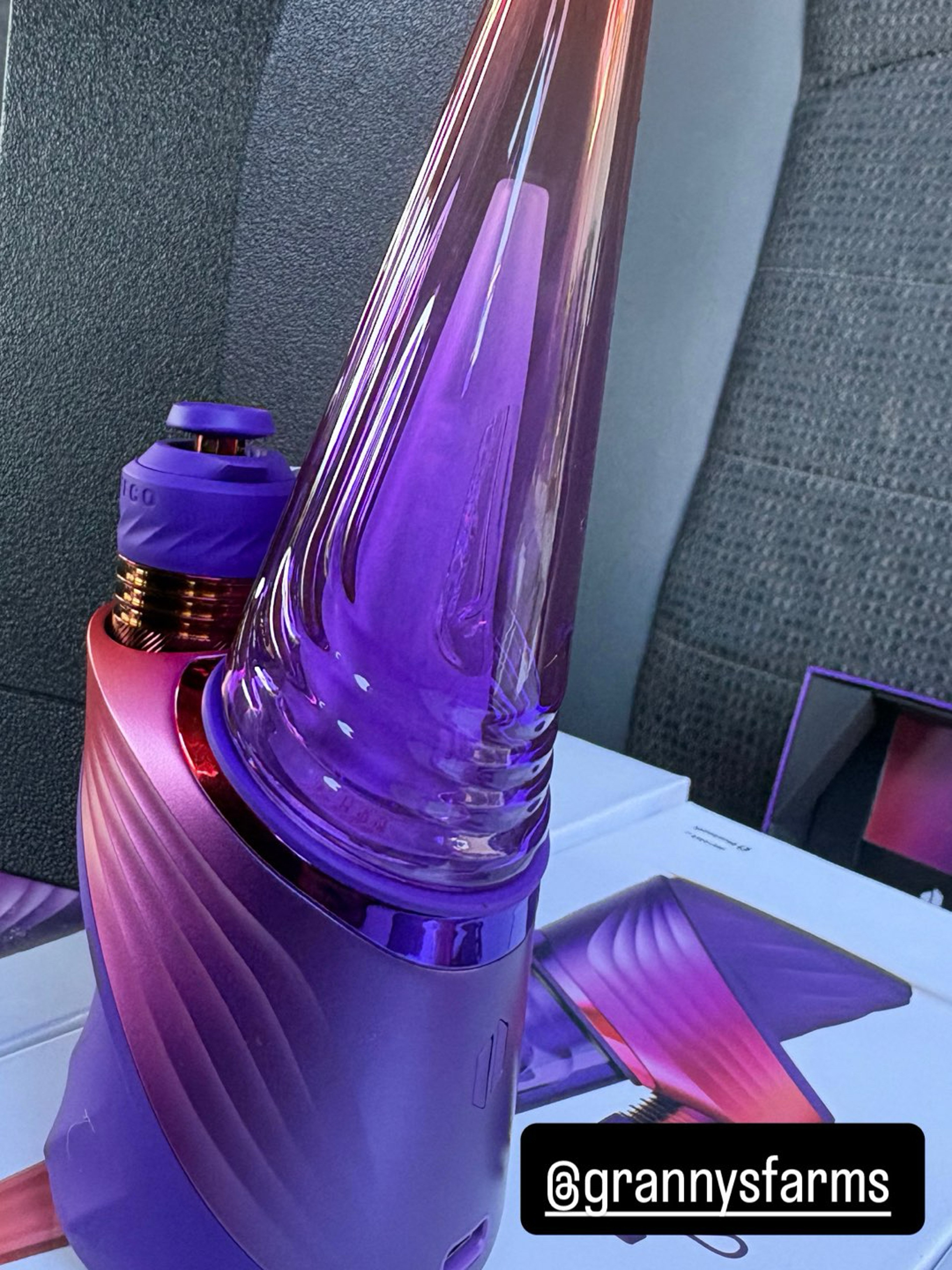 Preview pic of Puffco peak pro plasma